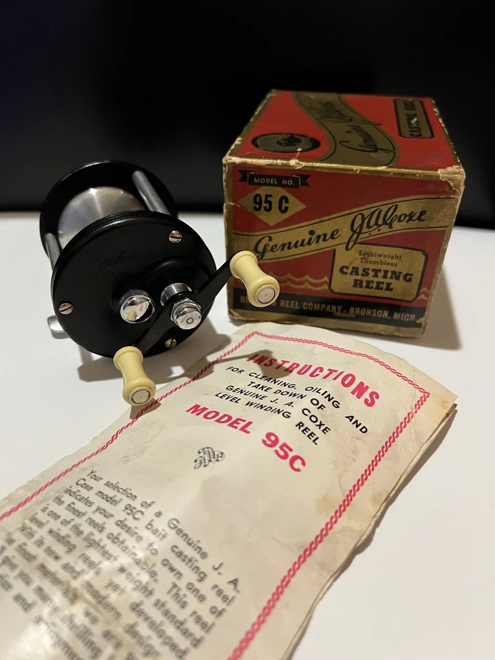 J.A. COXE (Bronson) 95-C Light Weight Aluminum Level Wind