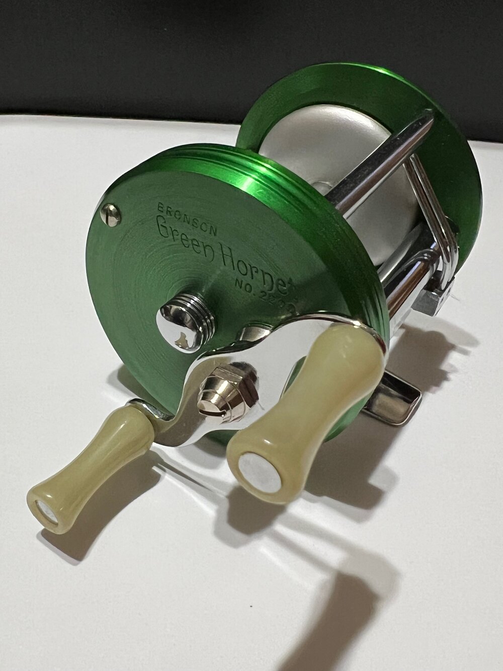 Bronson Green Hornet Casting Reel No. # 2200 with Original Box & extra's  Circa-1950 — VINTAGE FISHING REELS