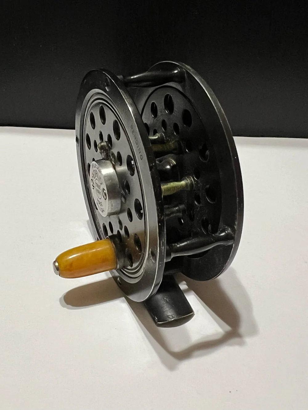 PFLUEGER Moulinet à lancer léger Trion