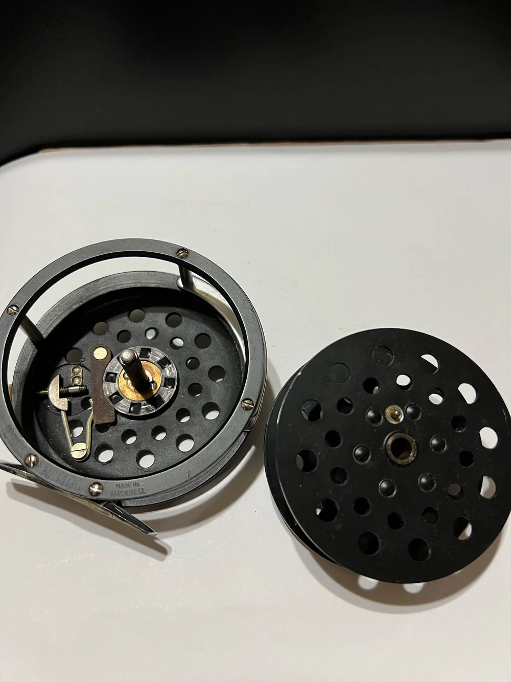 Pflueger 1495 Medalist Fly Reel Diamolite Line Guard Satin
