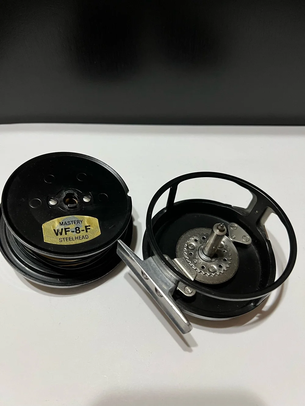SIMMS System Two 78-LC フライリール　リールケース付き SIMMS System Two 78-LC フライリール リールケース付き - メルカリ
