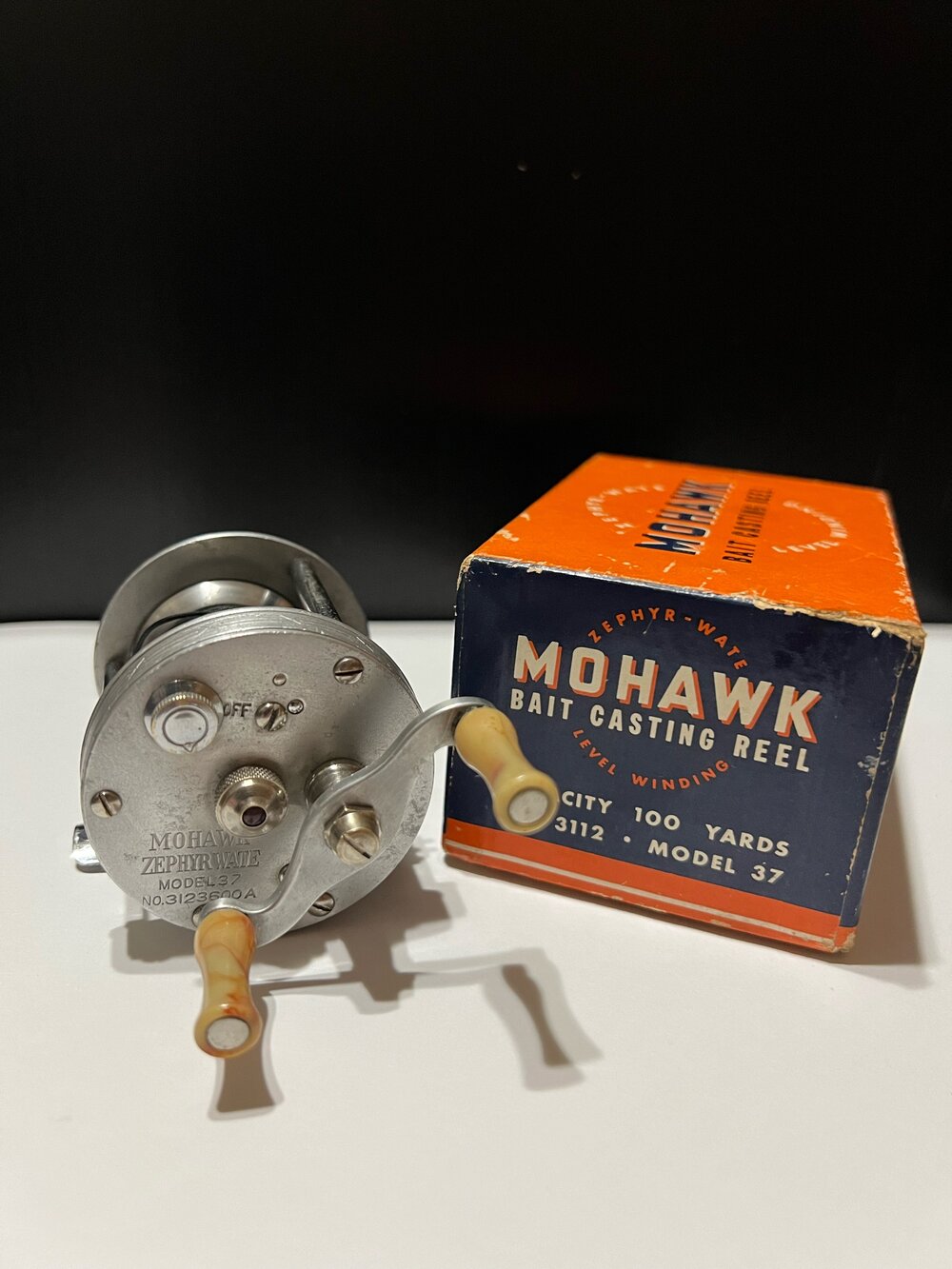 Bronson MOHAWK ZEPHYR-WATE Model 37 No. 3112 Trade Reel for Sears Roebuck  & Co. Aluminum Level Wind Jeweled with Original Box Circa-1938 — VINTAGE