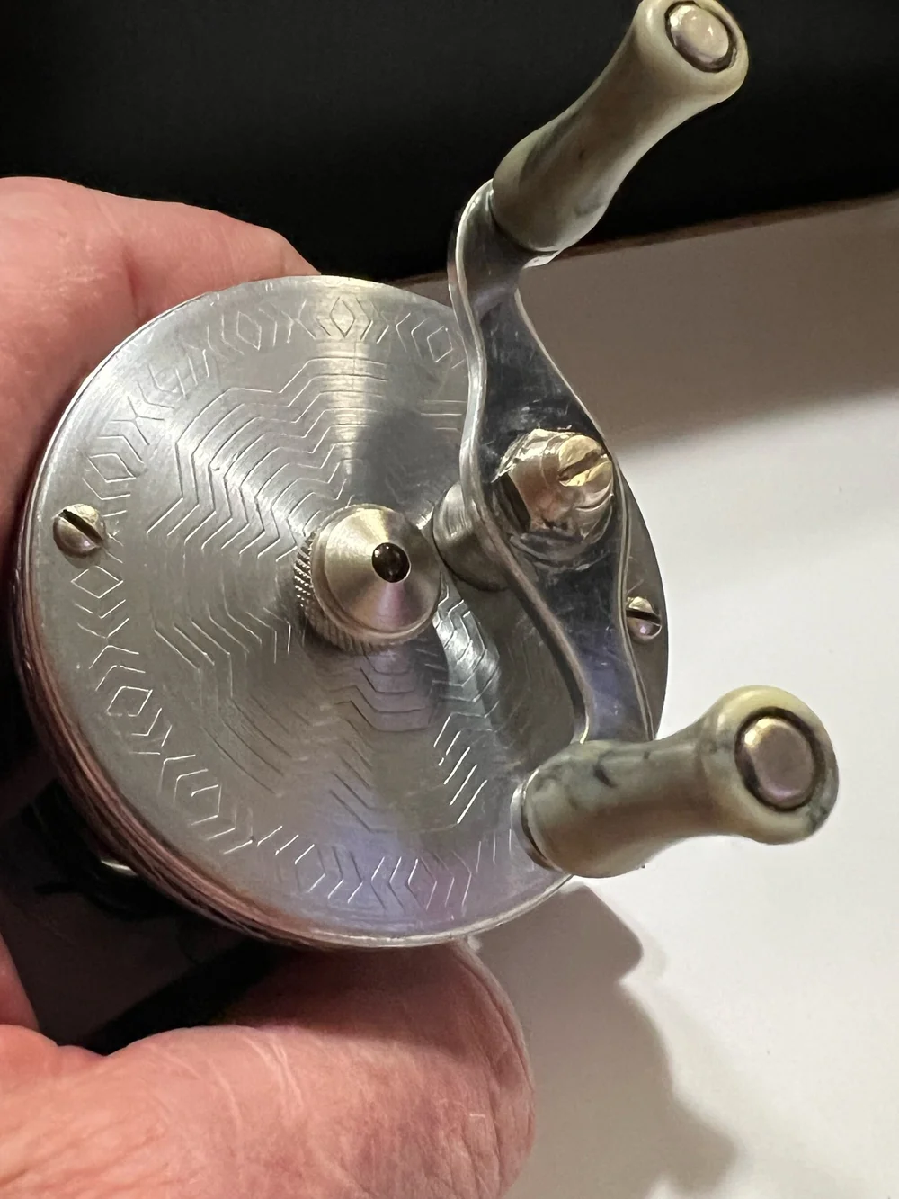 Tiny Reel 彫金 Engraving Custom LA DOLCE VITA: Life is sweet … and so are our new in-house