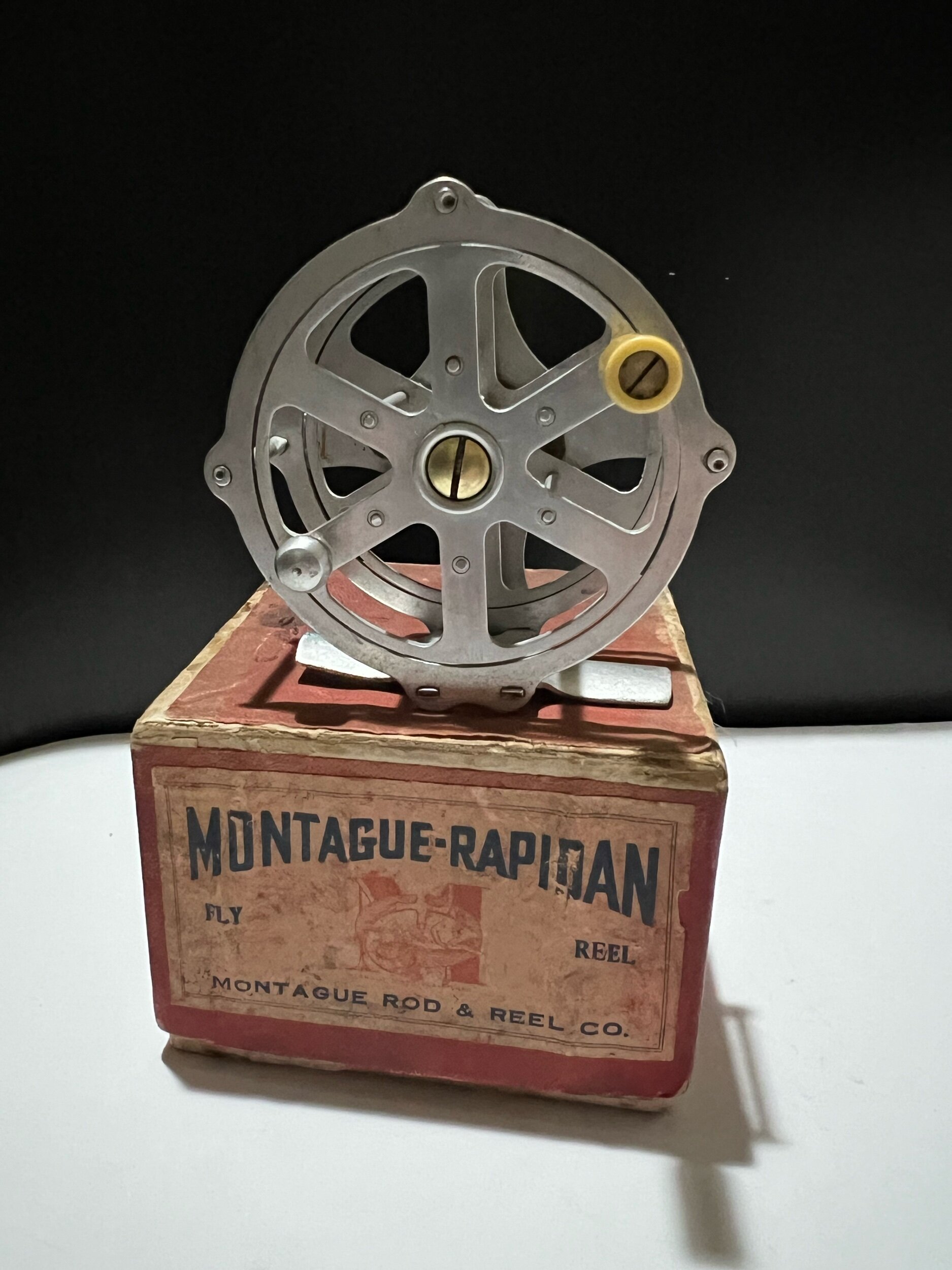 Montague St. Louis Casting Trade Reel for Diamond Brand MFG. St
