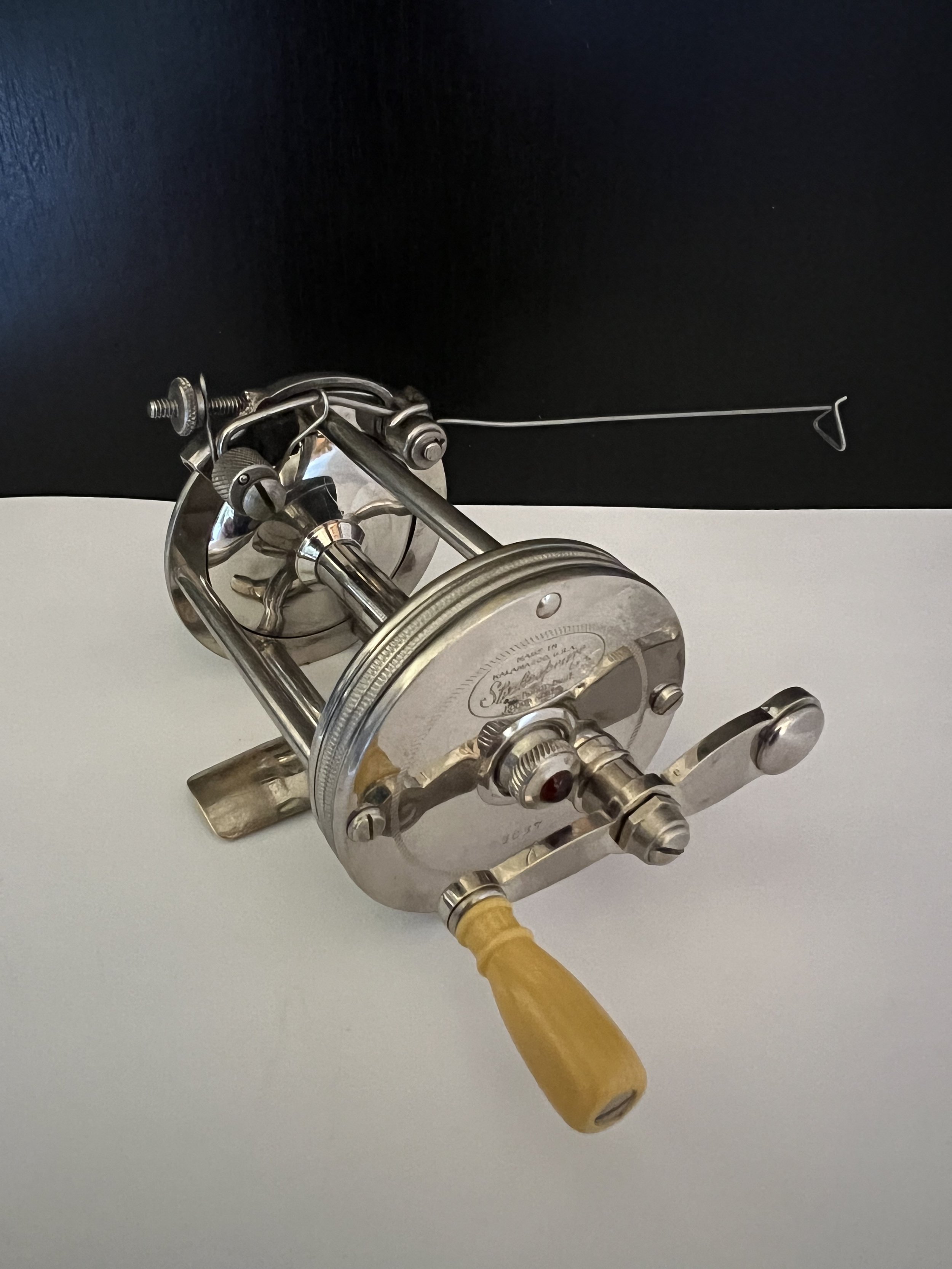 Vintage fishing reels by various makers - price guide and values