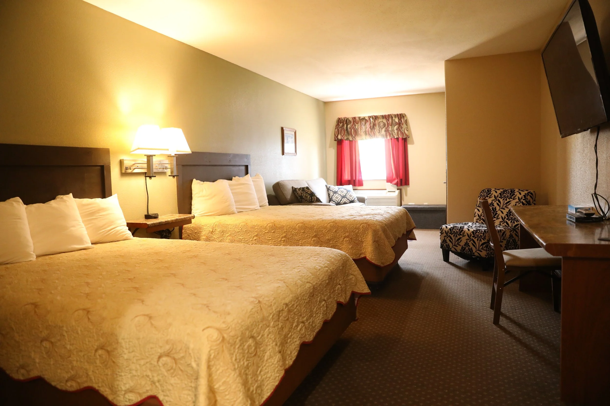 Hotel Rooms Available in Broadus, Montana — Sagebrush Inn & Suites