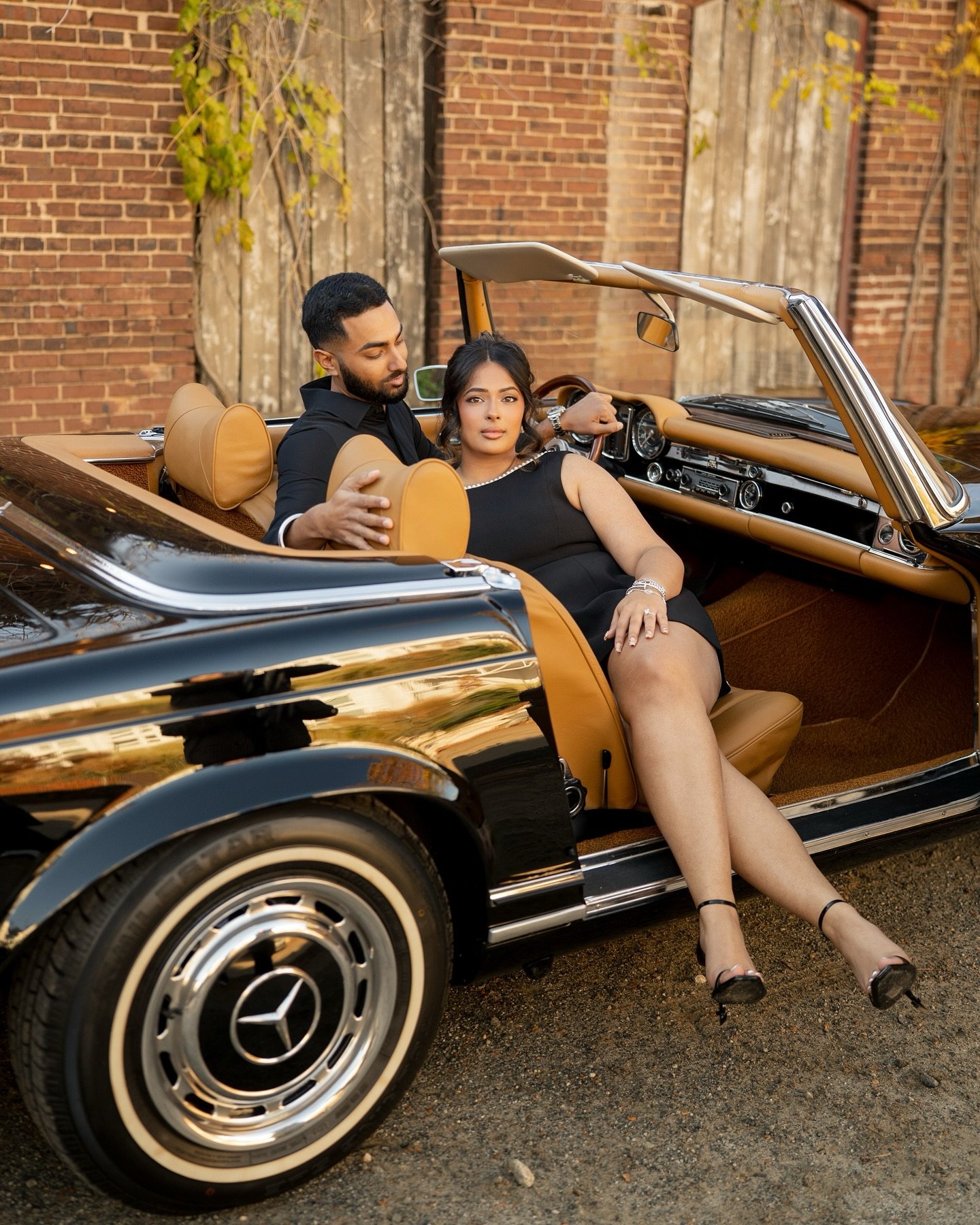 Davina &amp; Jas ✨

Vendors: 
Planner: @envievents_ 
HMUA: @bogartbeauty 
Content Creator: @huflights 

Atlanta engagement session with vintage Mercedes-Benz car. Old money luxury engagement session