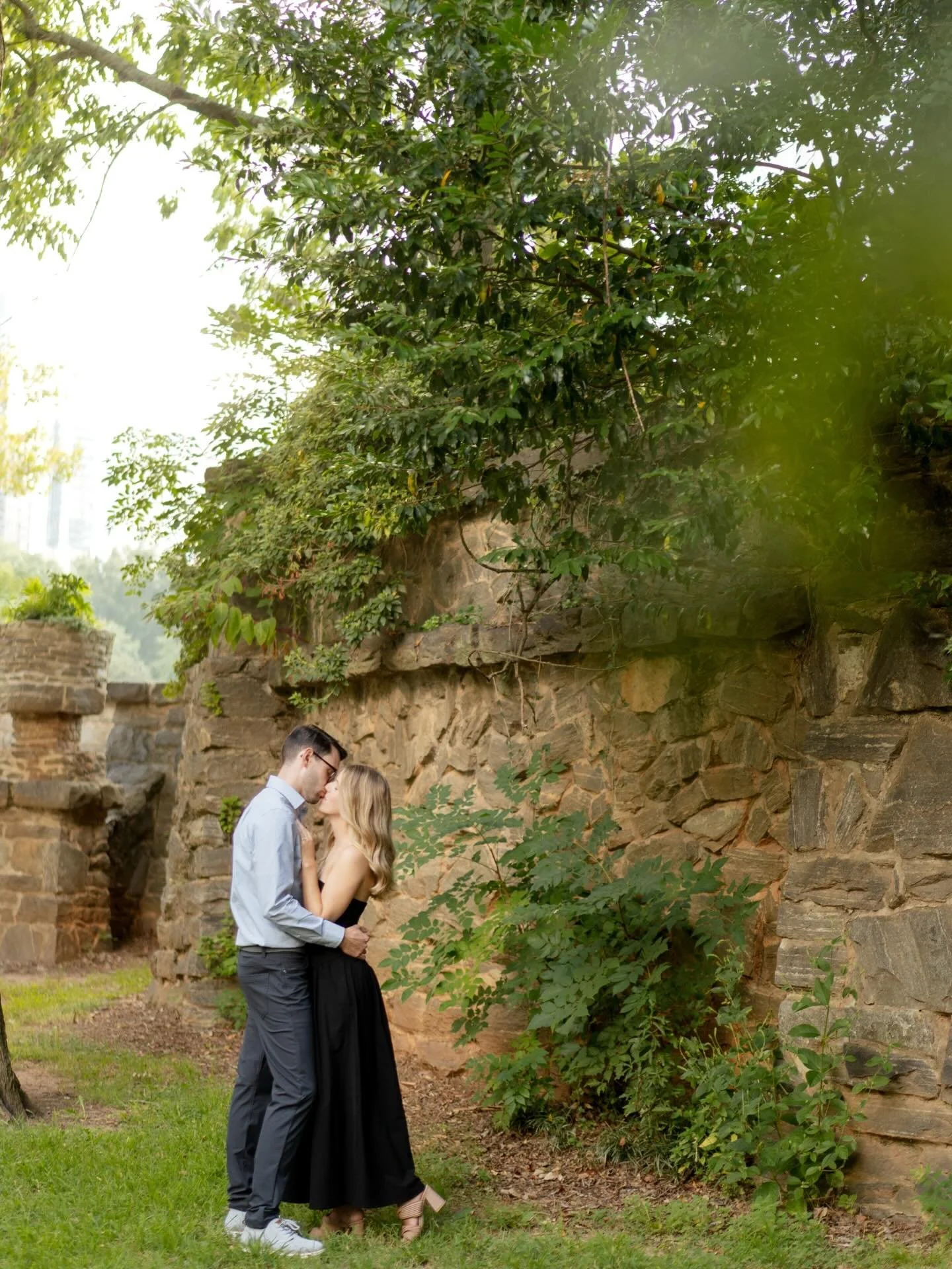 4.24.26 ~ It&rsquo;s wedding day for Kirsti &amp; Scott! So excited for today 💛

#piedmontparkengagement #atlantaweddingphotographer #atlantawedding #atlantaengagement