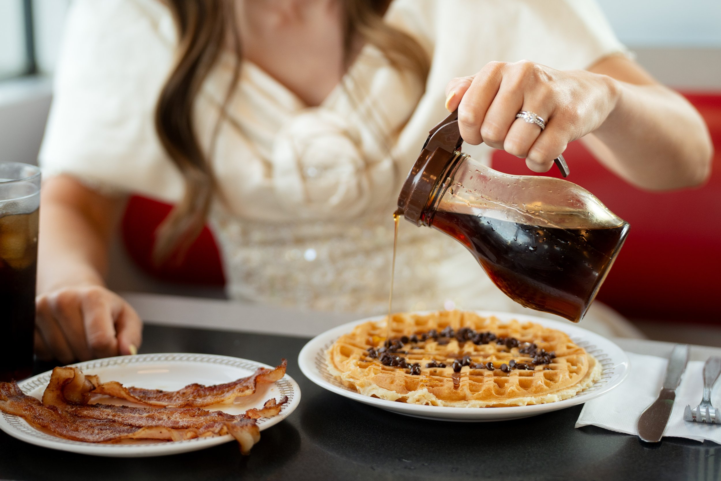 AuroraPhotography_JuliaDustin_WaffleHouse-50.jpg