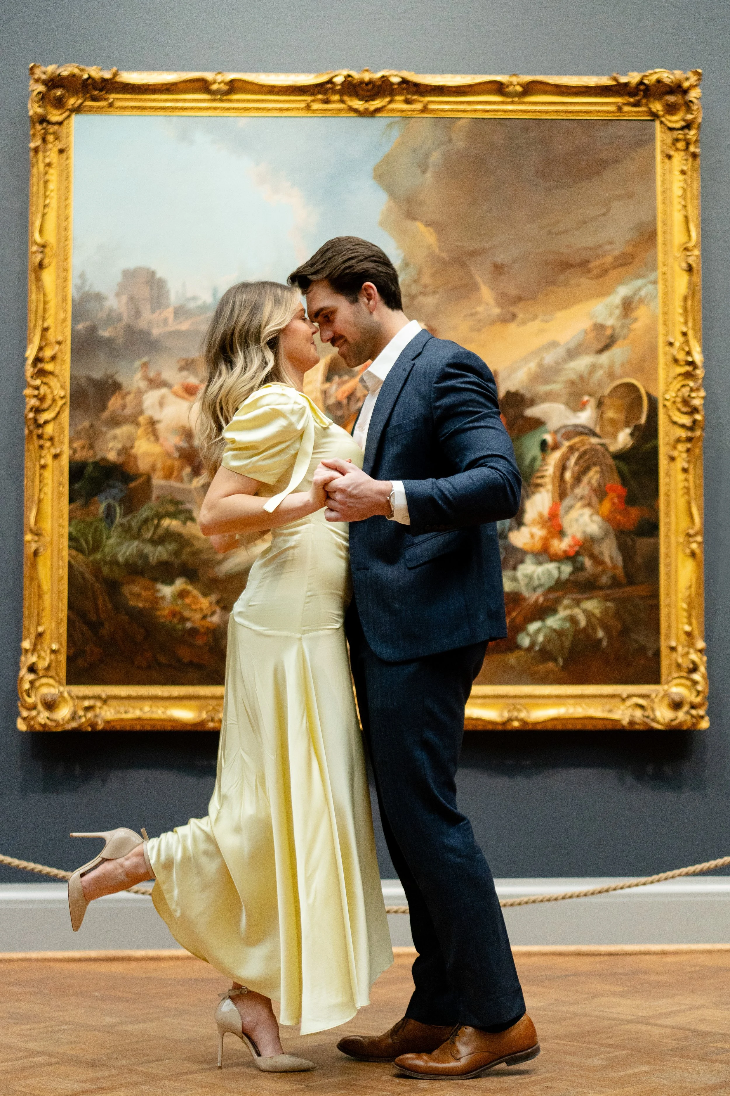 Engagement Session at the Chicago Art Institution 