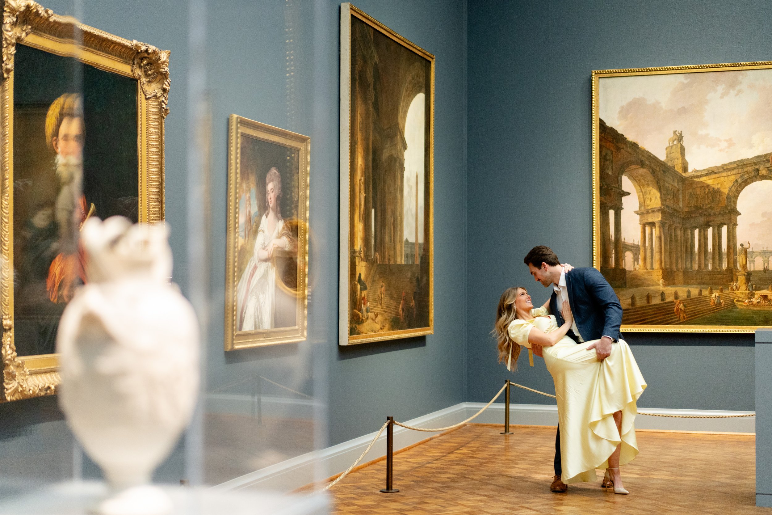 Engagement Session at the Chicago Art Institution 