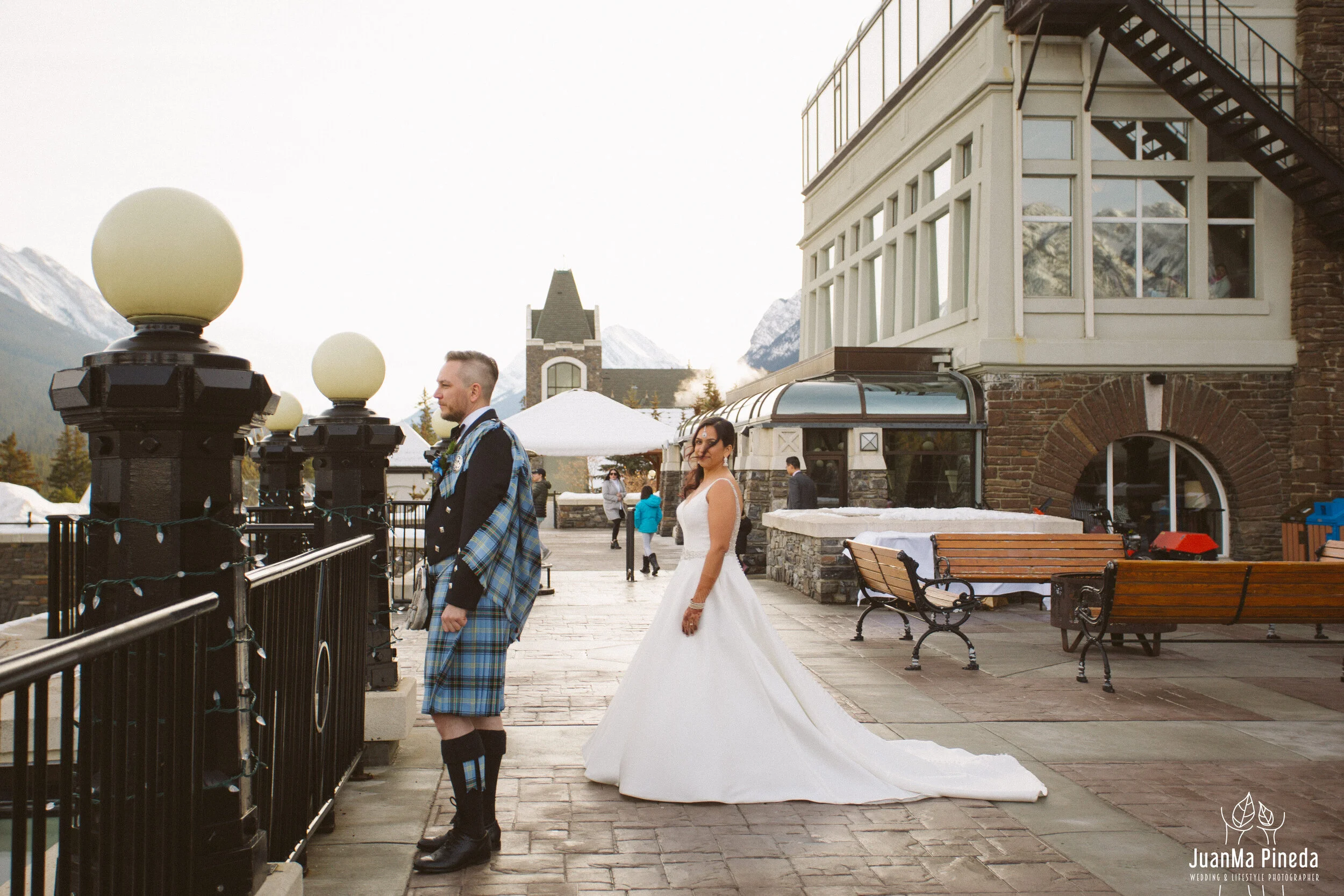 First+Look+Wedding+Photographer-1-8.jpg