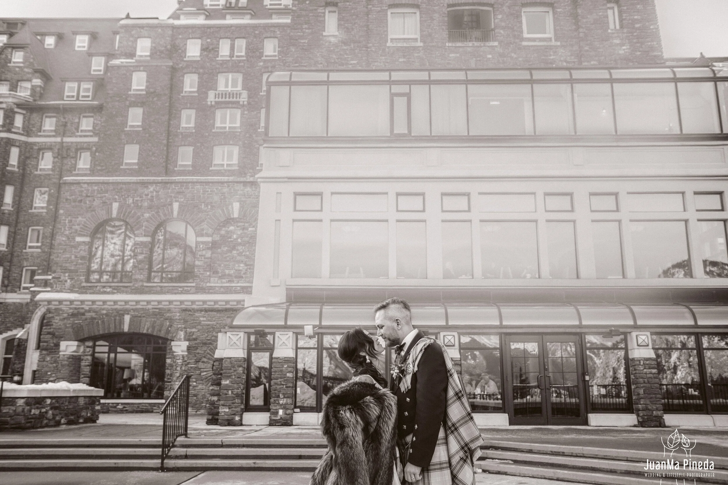 First+Look+Wedding+Photographer-1-35.jpg
