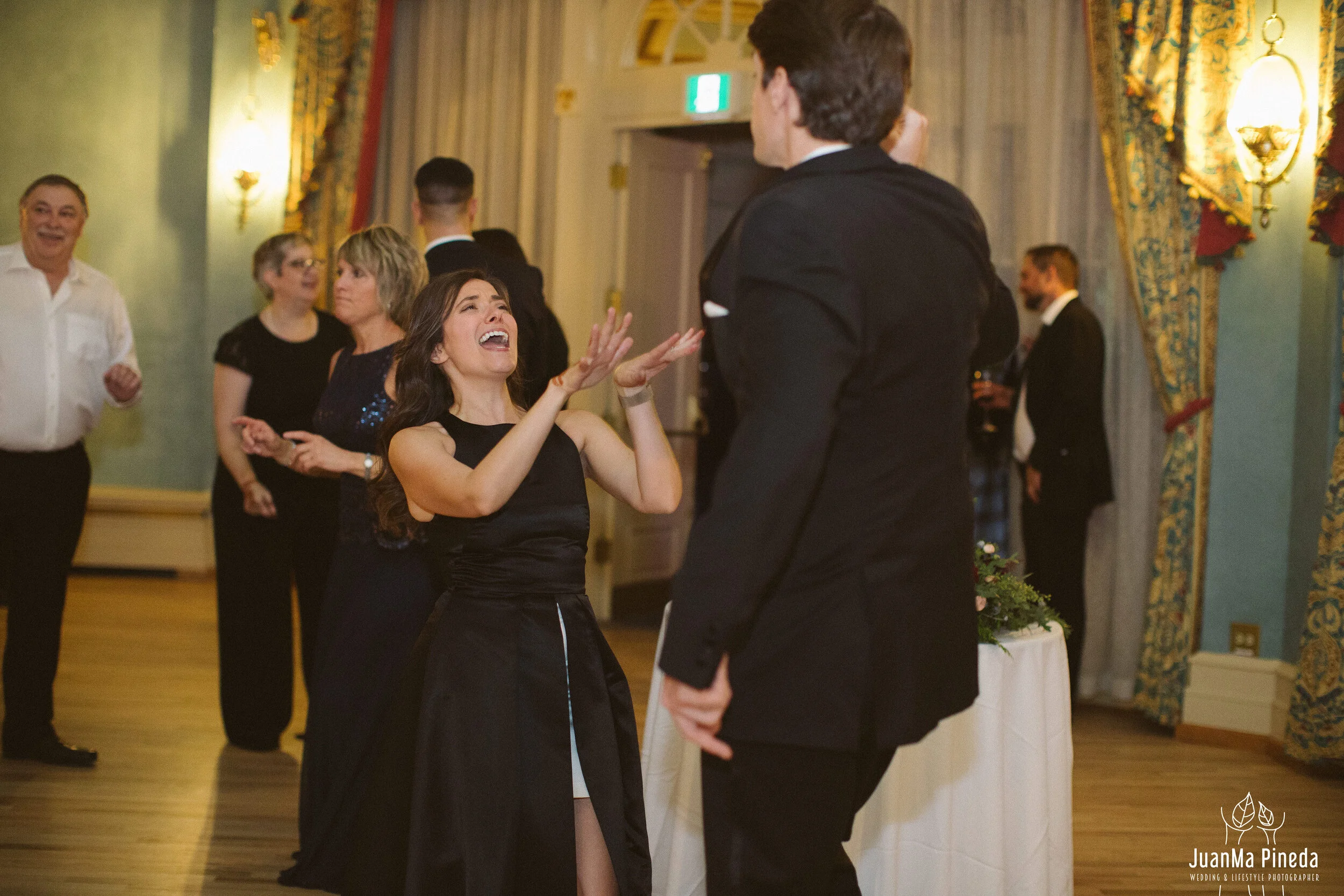 Wedding+Day+Photographer+Destination+Banff+Mexico-001-27.jpg