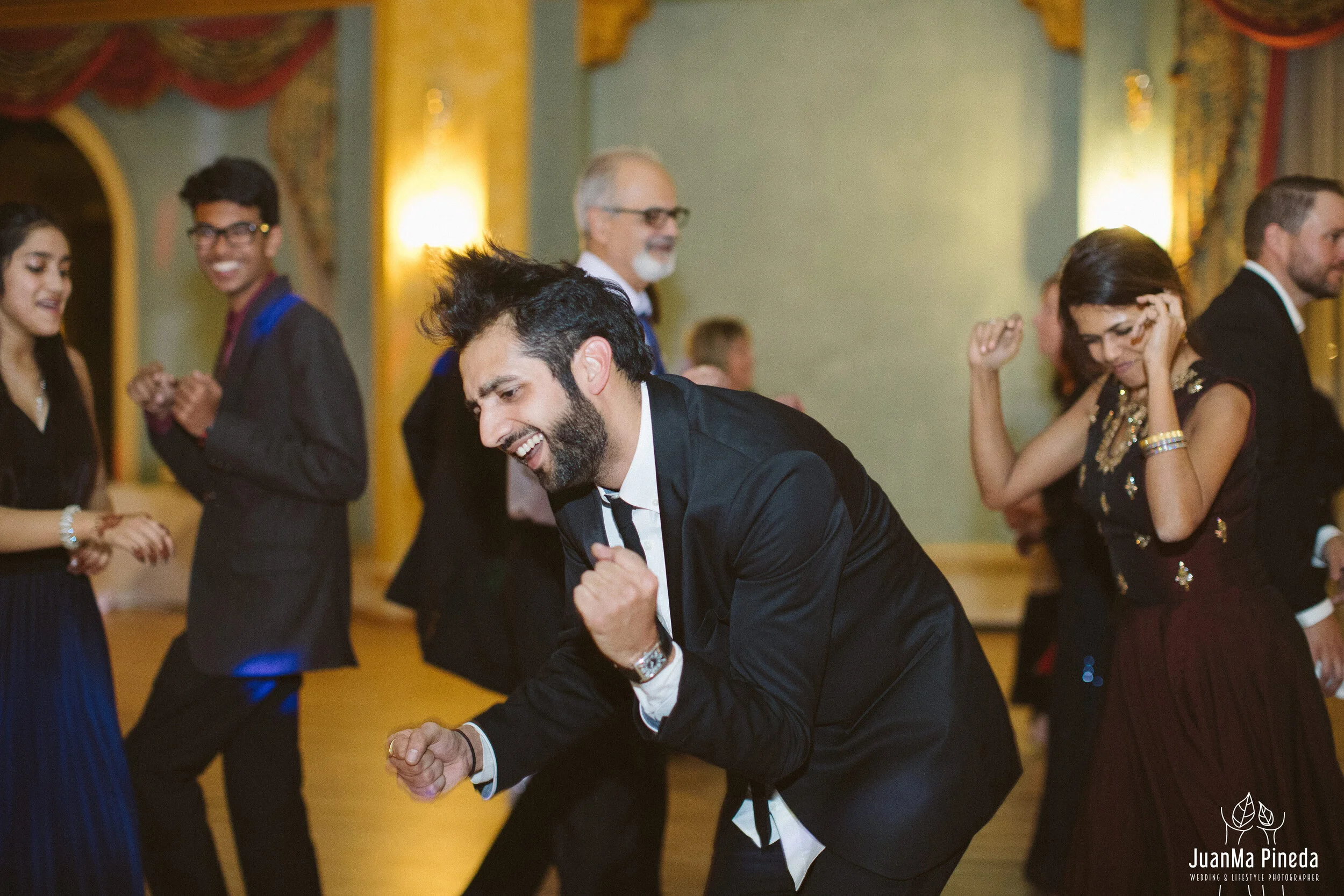 Wedding+Day+Photographer+Destination+Banff+Mexico-001-36.jpg