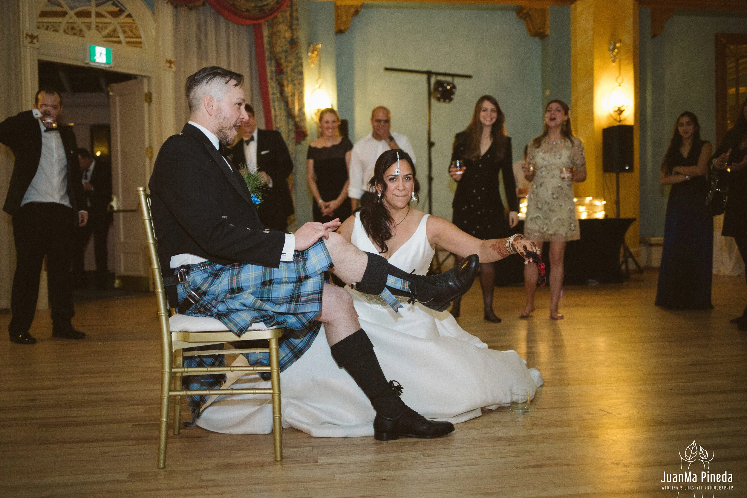 Wedding+Day+Photographer+Destination+Banff+Mexico-001-60.jpg