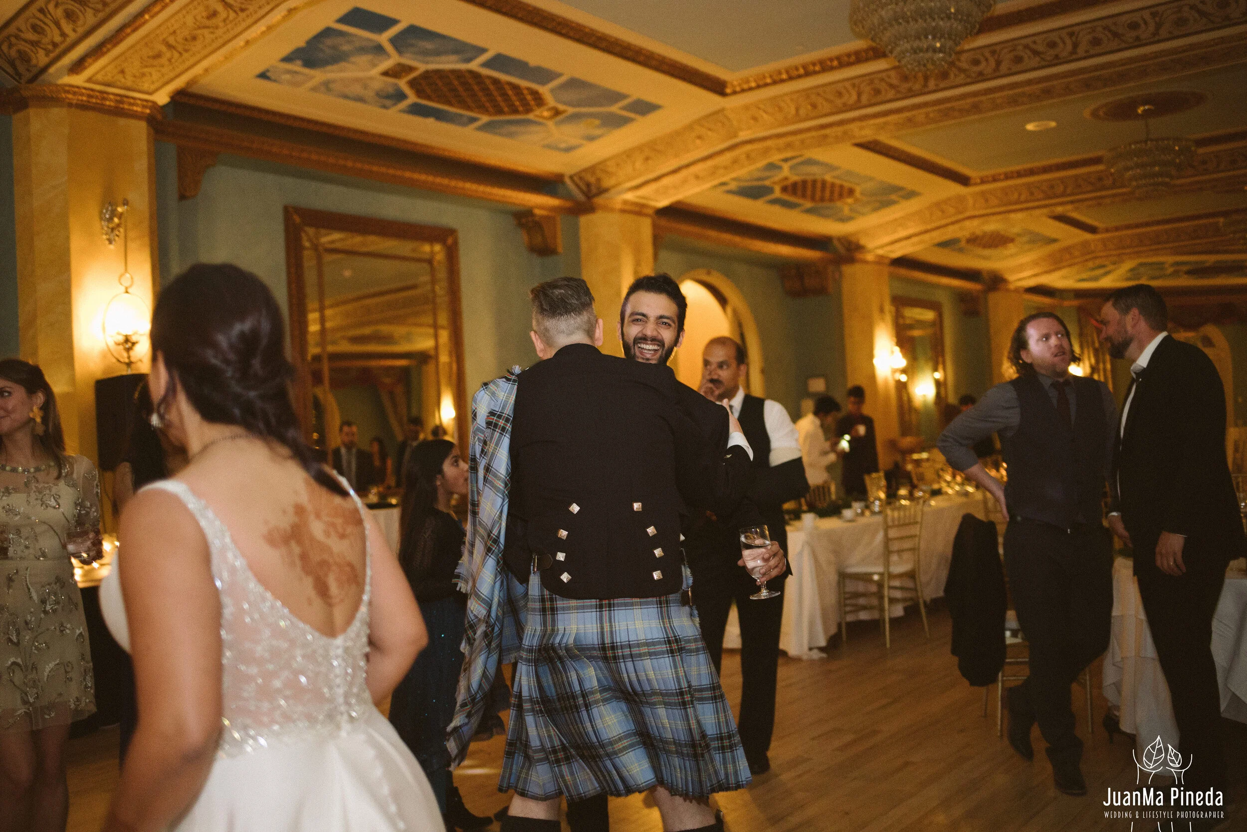 Wedding+Day+Photographer+Destination+Banff+Mexico-001-64.jpg