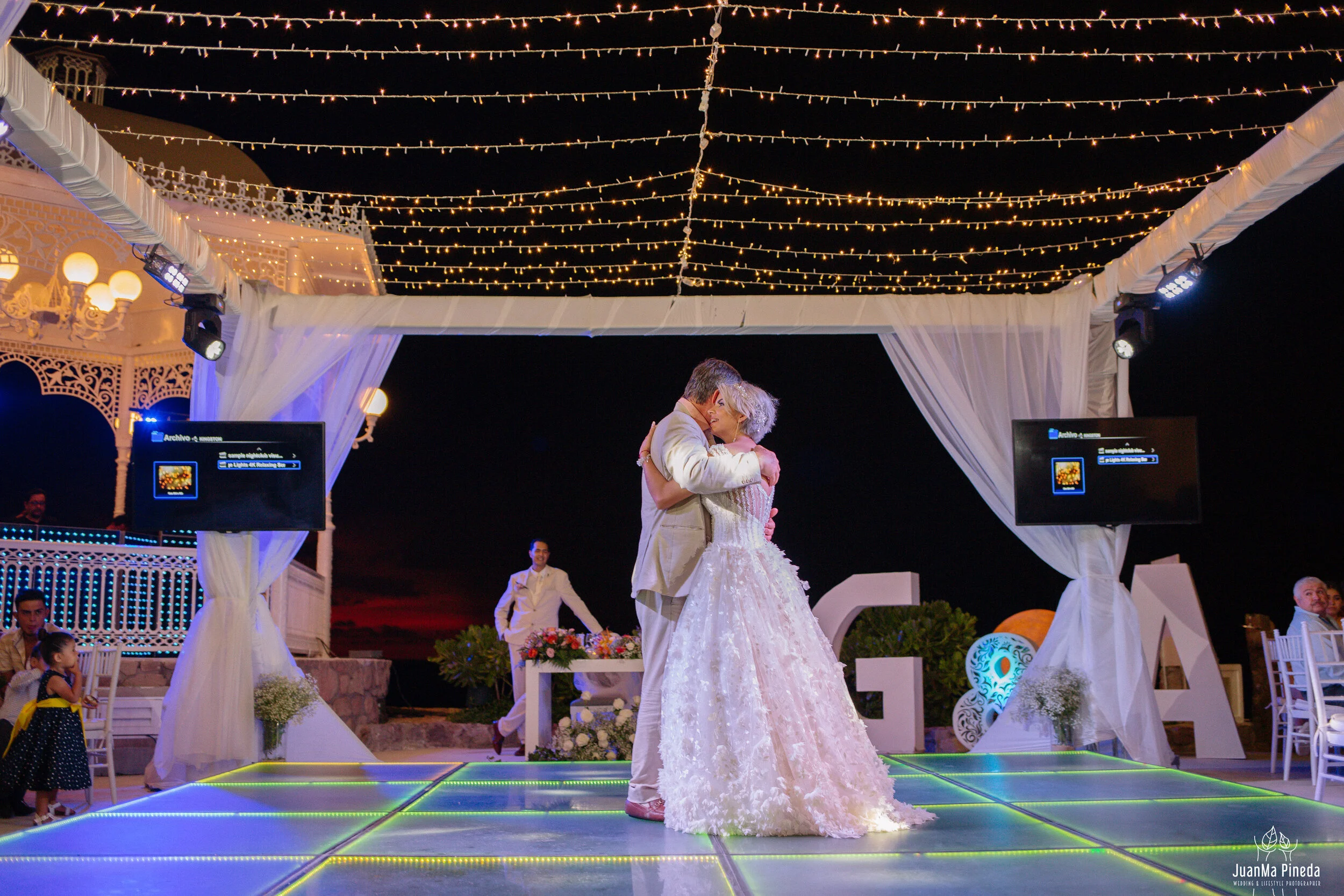 Destination+Wedding+Photographer+Mexico+Puerto+Vallarta-1-50.jpg