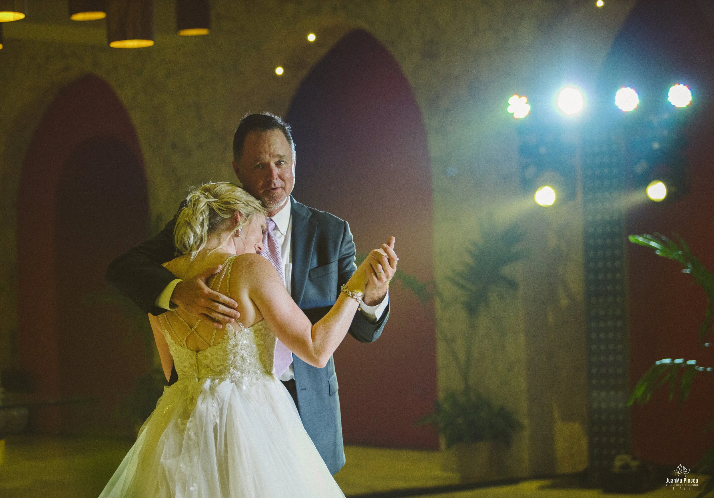 Wedding+Day+Hotel+Xcaret+Destination+Photographer-1-112.jpg