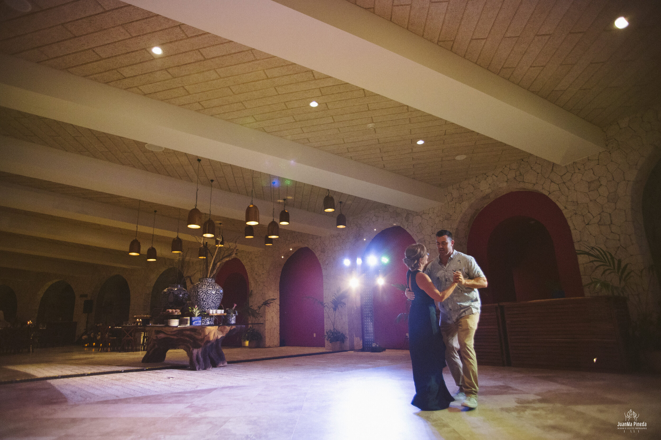 Wedding+Day+Hotel+Xcaret+Destination+Photographer-1-116.jpg