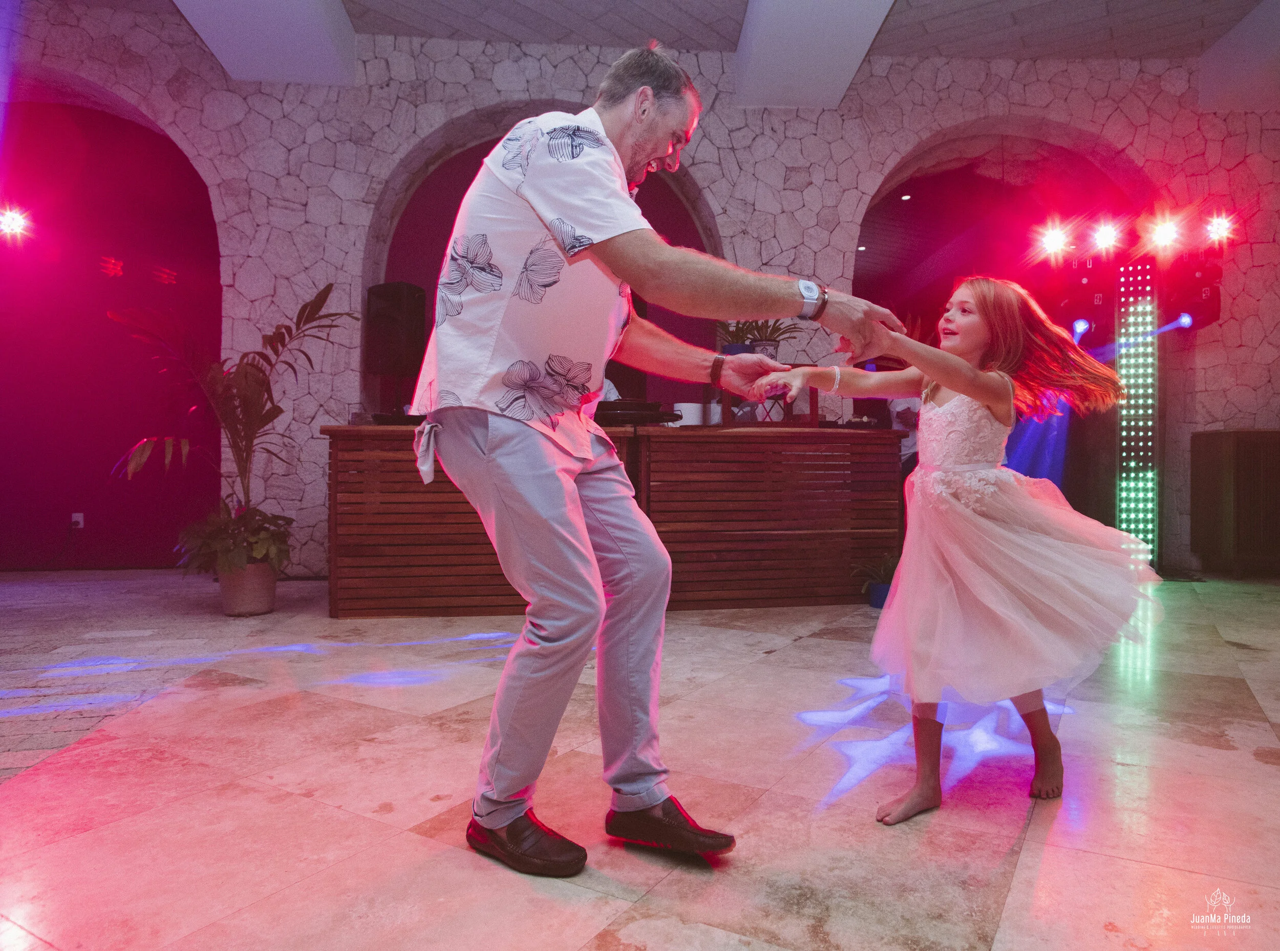 Wedding+Day+Hotel+Xcaret+Destination+Photographer-1-185.jpg