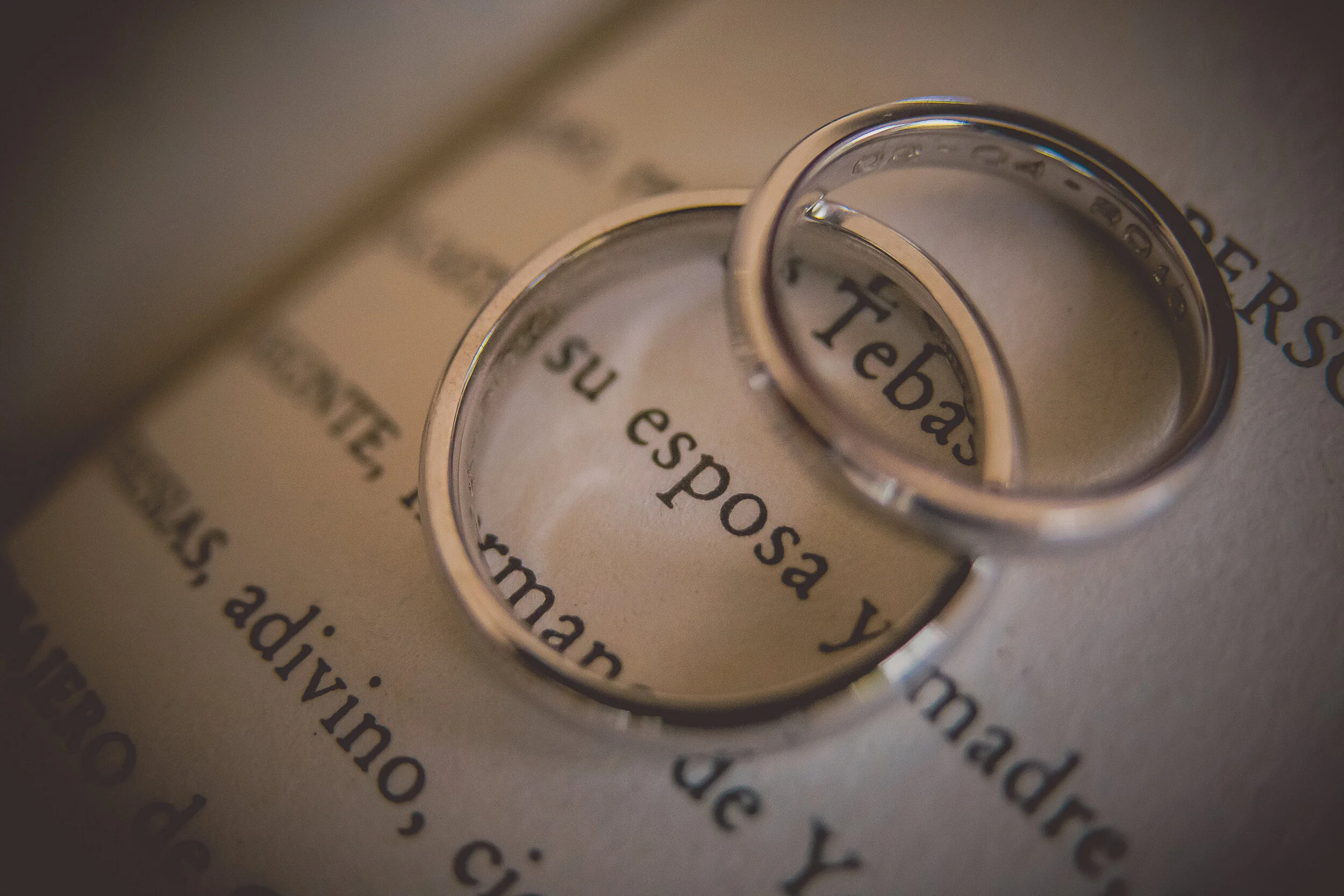 Getting-Ready-Wedding-Photographer-1001.jpg