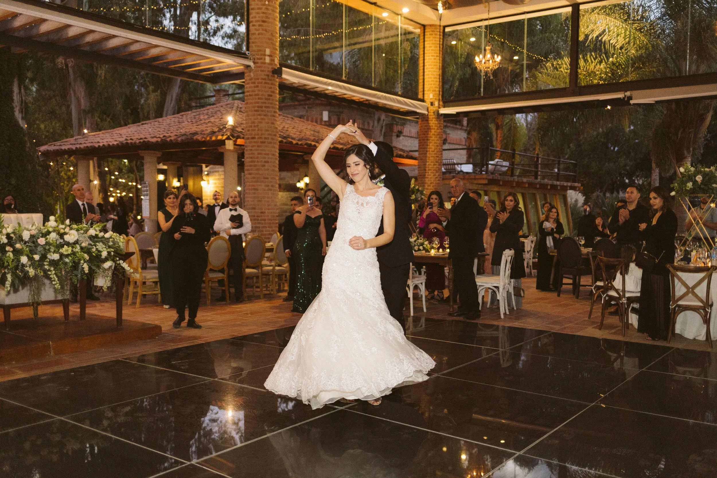 Quinta+San+Carlos+WeddingPhotography-1-11.jpg