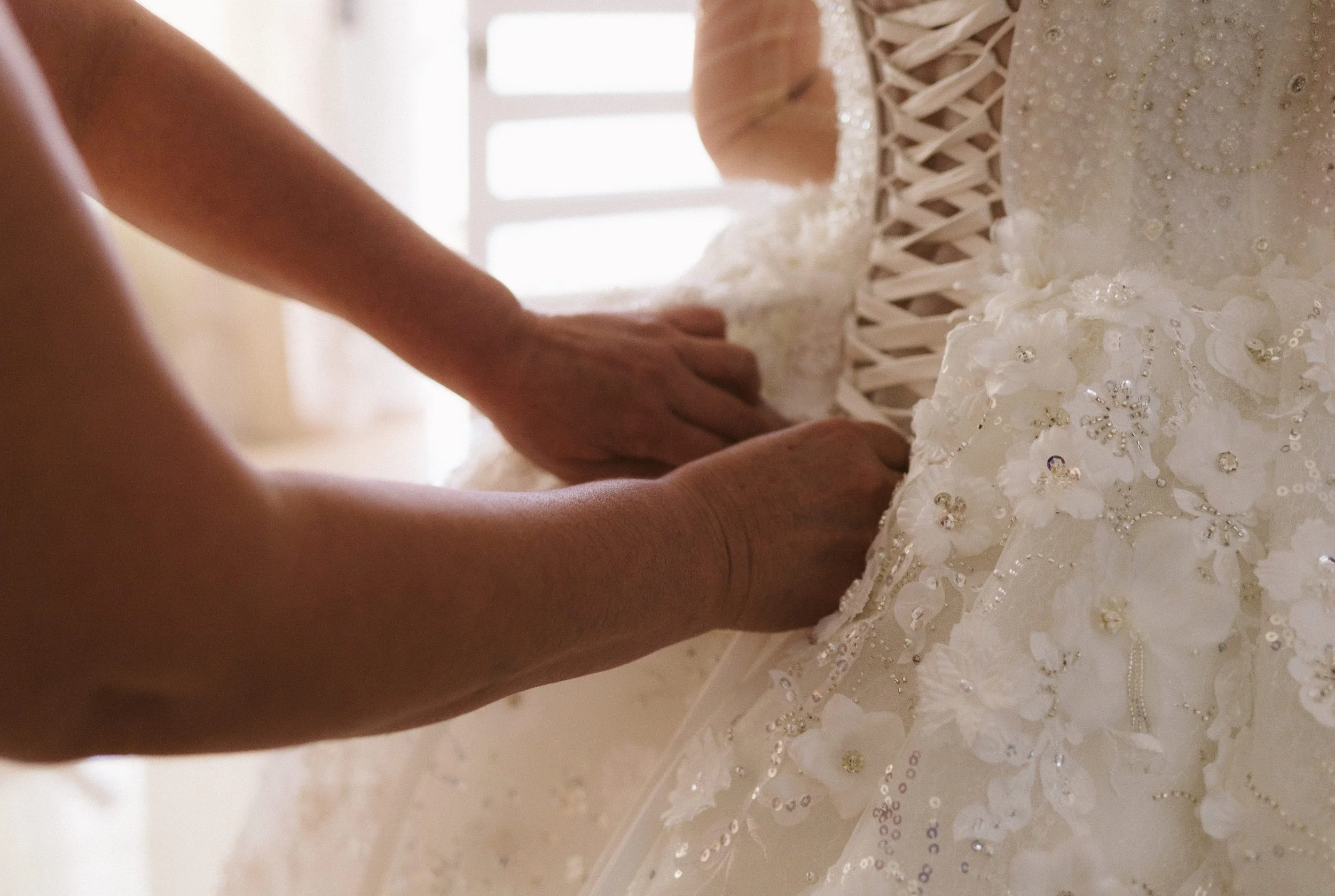 Arreglo-de-Novia-Getting-Ready-Fotografo-de-Bodas-Guadalara_B-y-J-000014.jpg