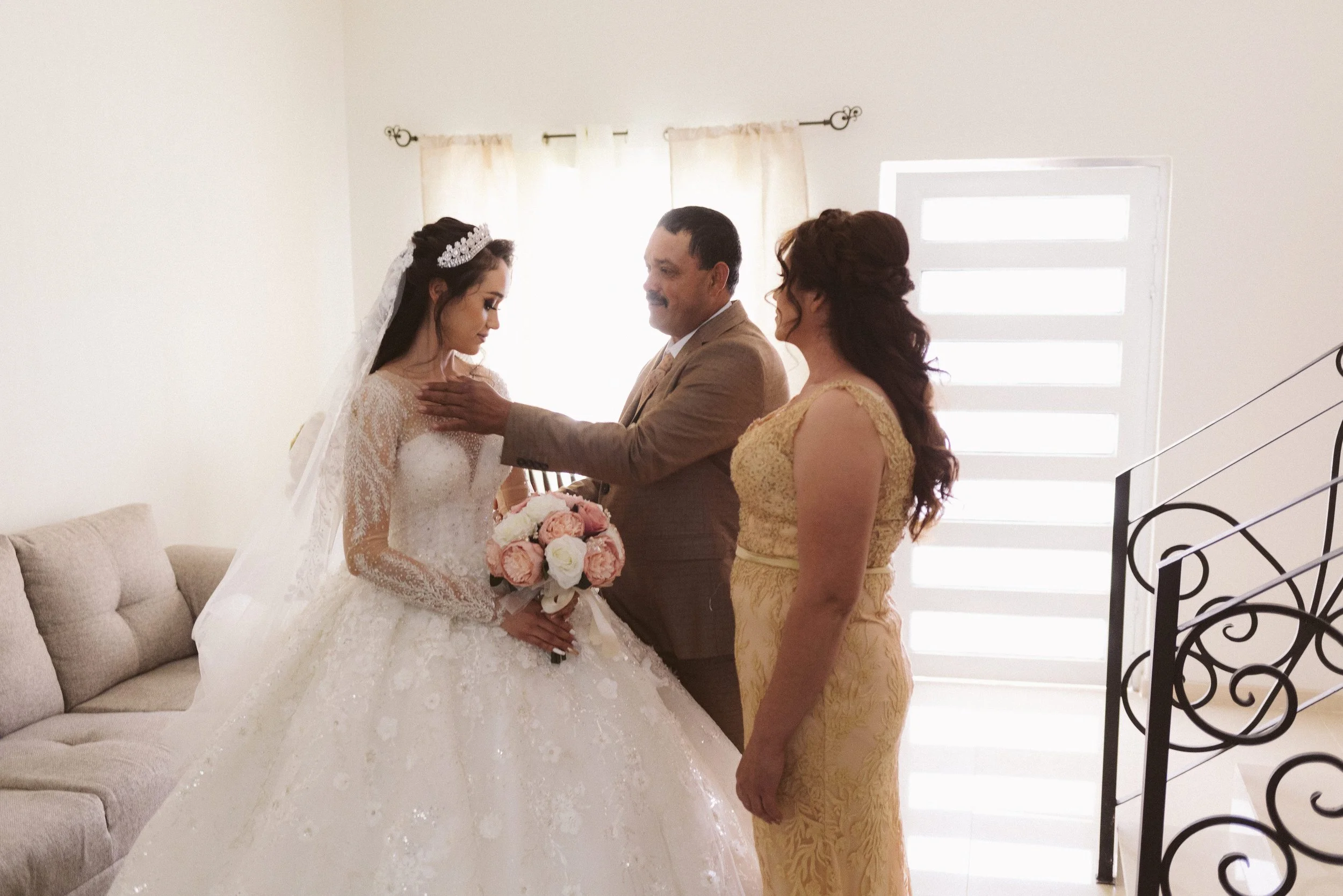 Arreglo-de-Novia-Getting-Ready-Fotografo-de-Bodas-Guadalara_B-y-J-000021.jpg