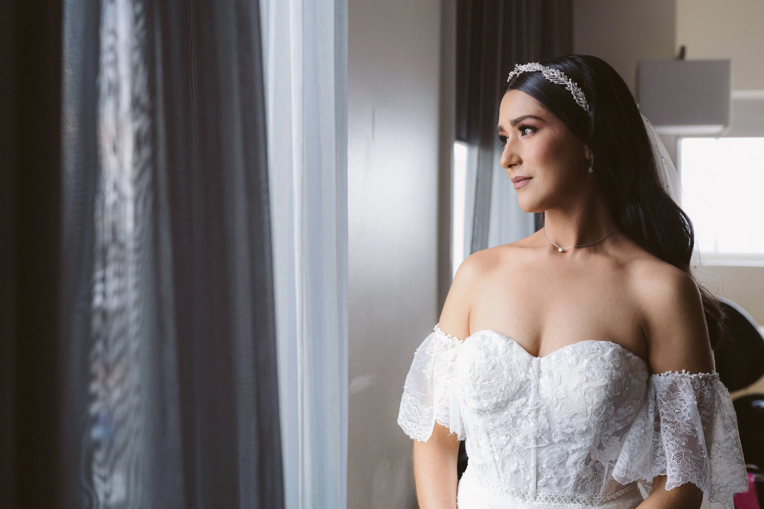 Getting-Ready-Hotel-Ramada-Encore-Guadalajara-Fotografo-de-Bodas-00012.jpg