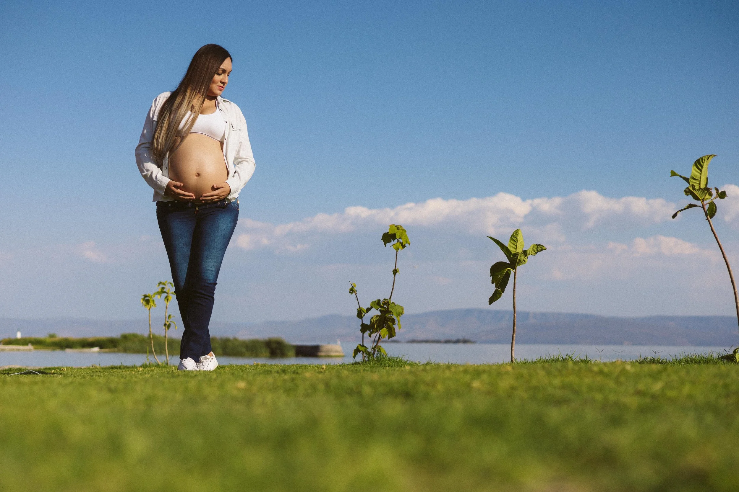  https://www.juanmapineda.com/blog/embarazo-maternidad/sesiones-fotograficas 