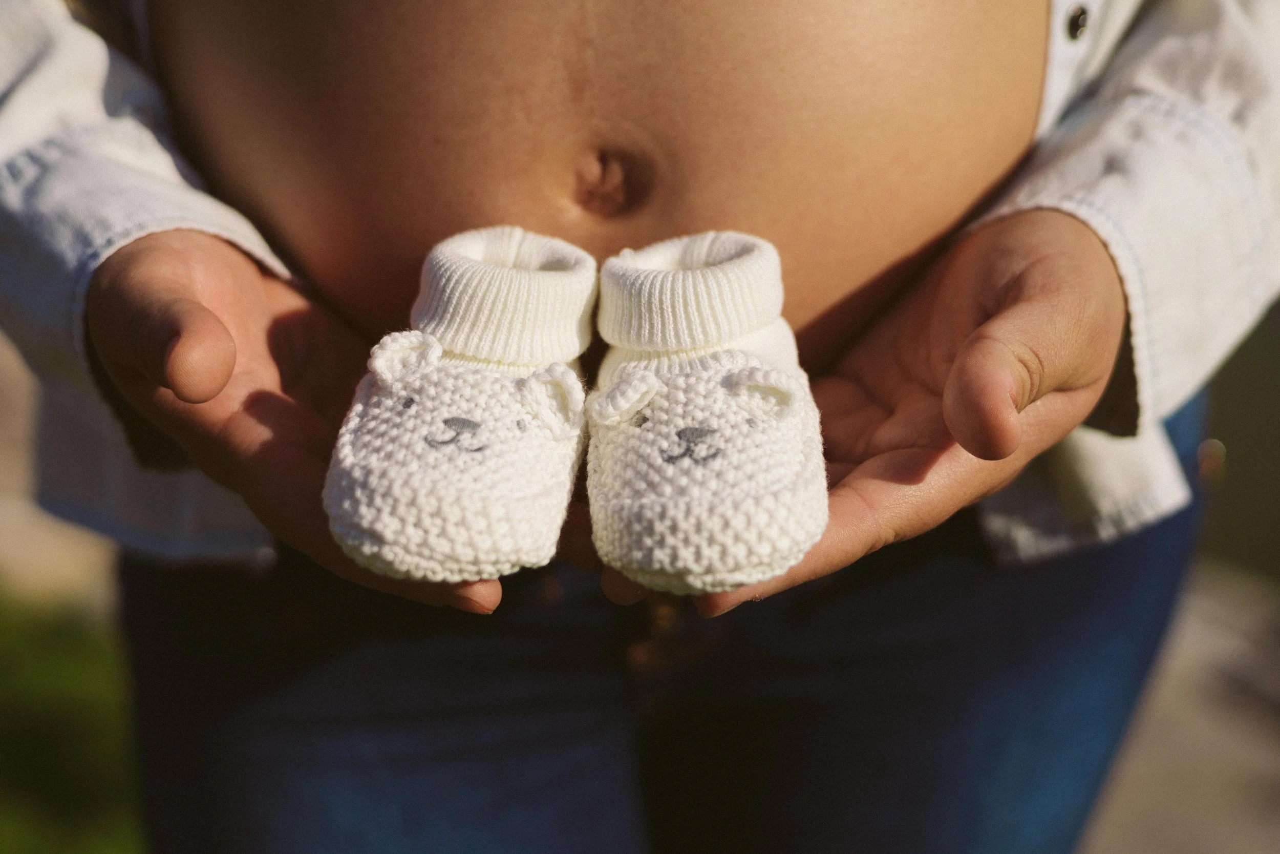  https://www.juanmapineda.com/blog/embarazo-maternidad/sesiones-fotograficas 