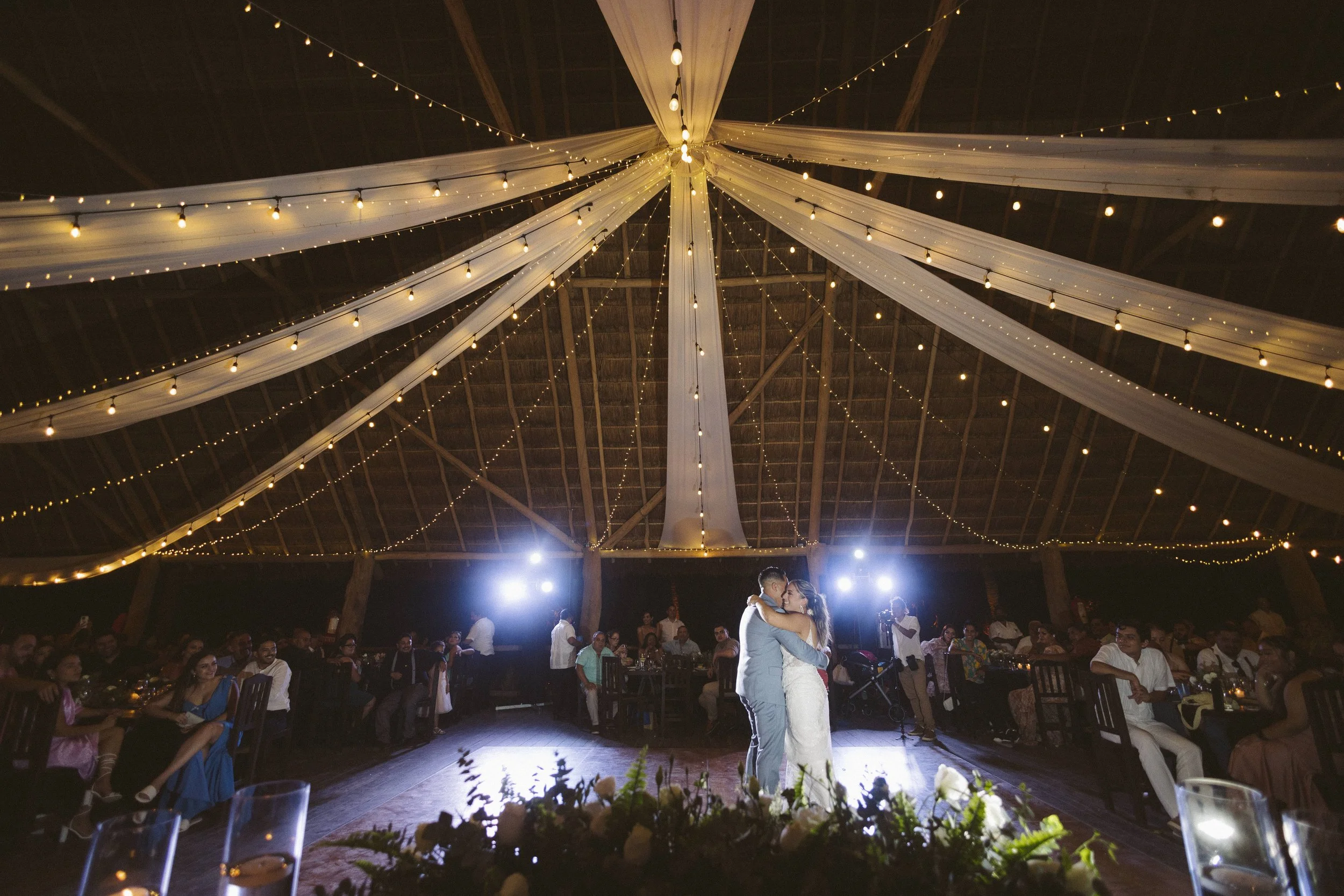  https://www.juanmapineda.com/bodas-destino 