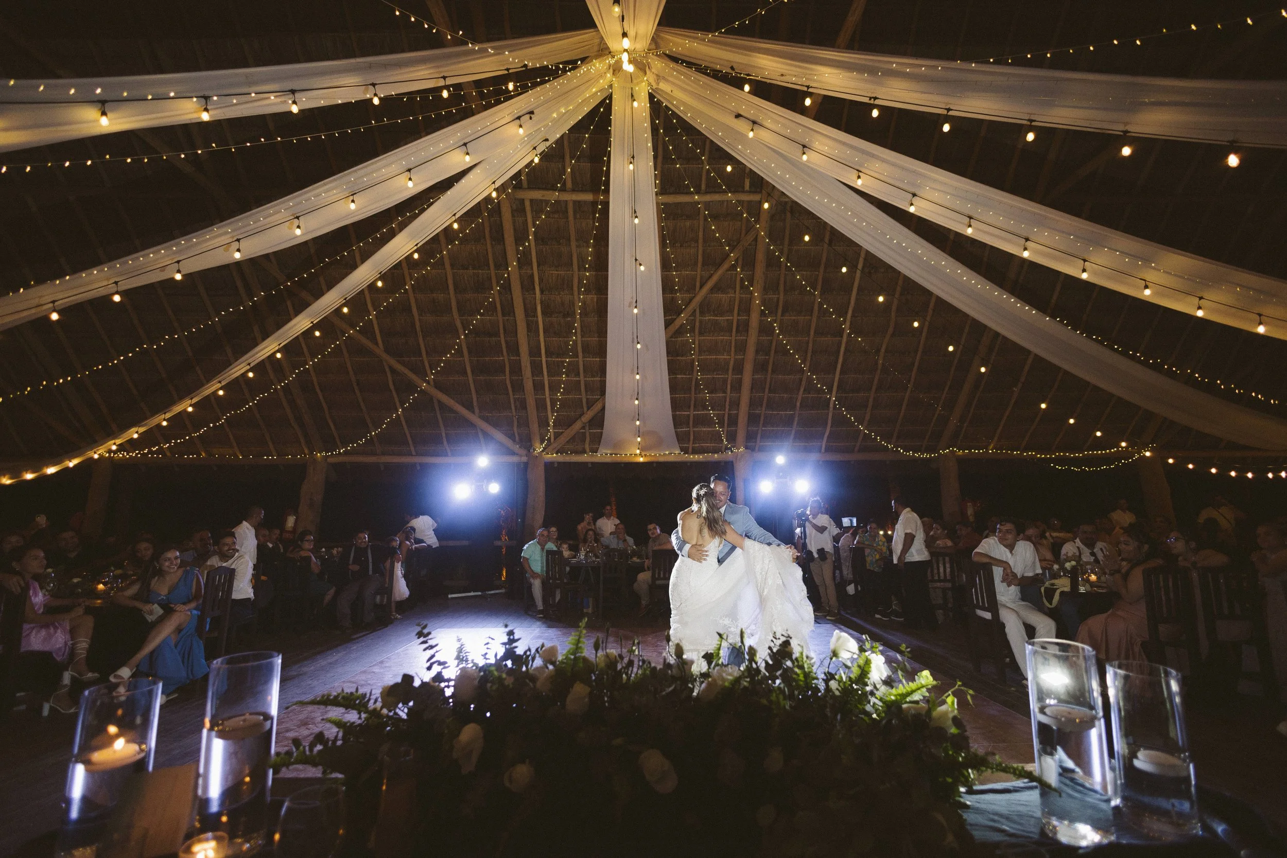  https://www.juanmapineda.com/bodas-destino 