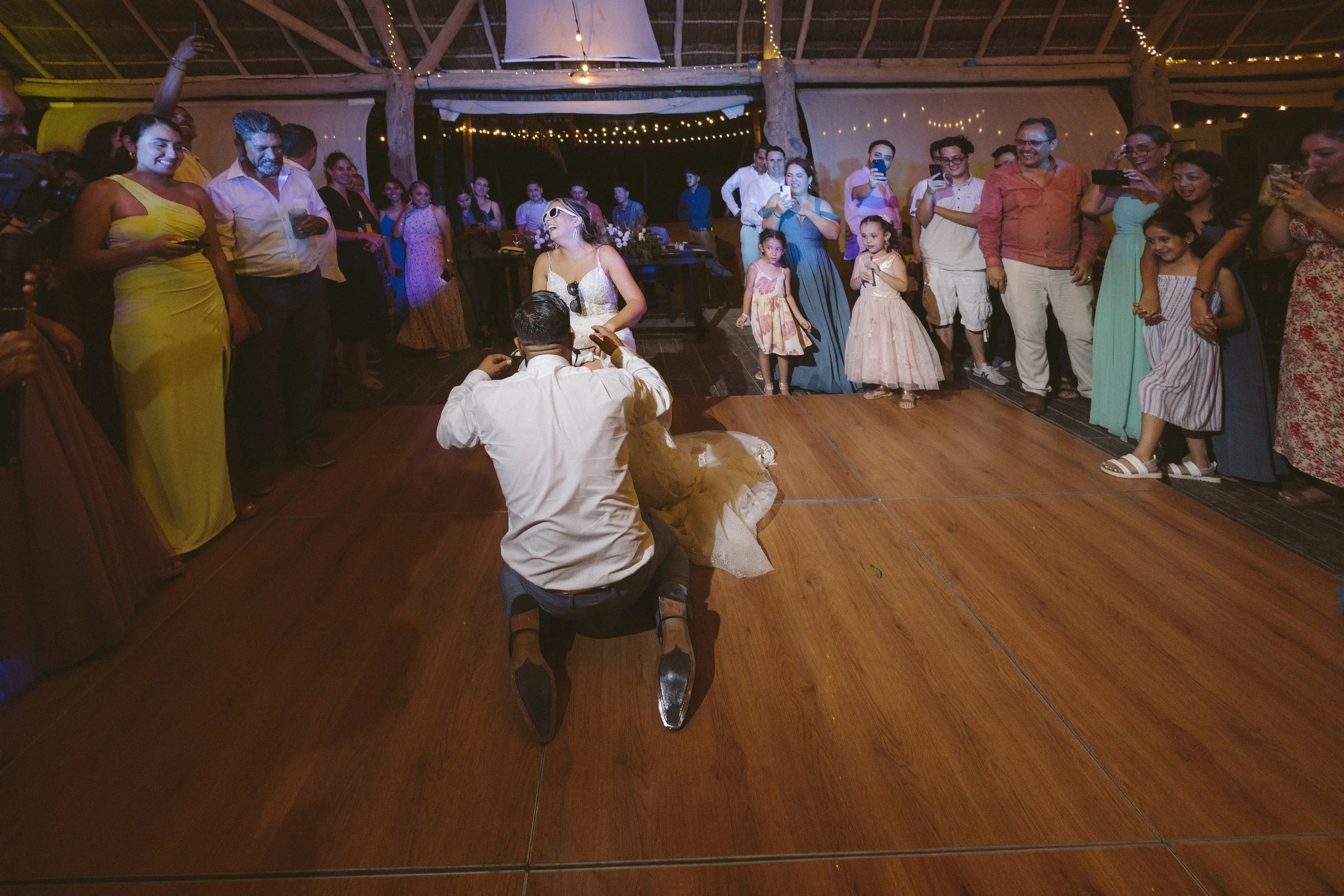 https://www.juanmapineda.com/bodas-destino 