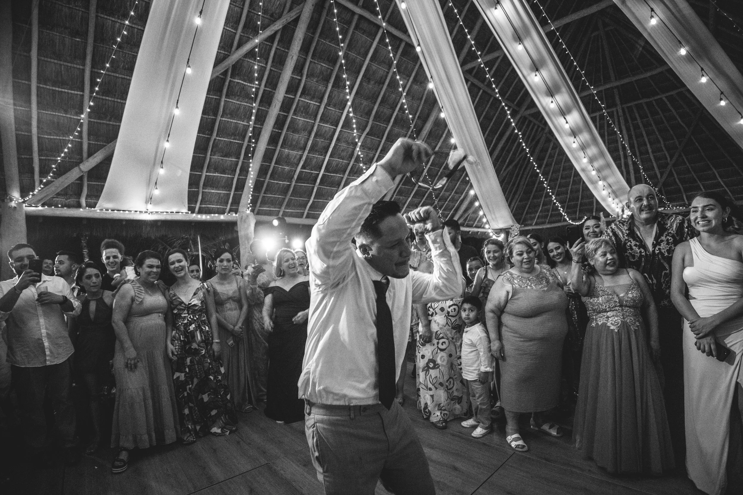  https://www.juanmapineda.com/bodas-destino 