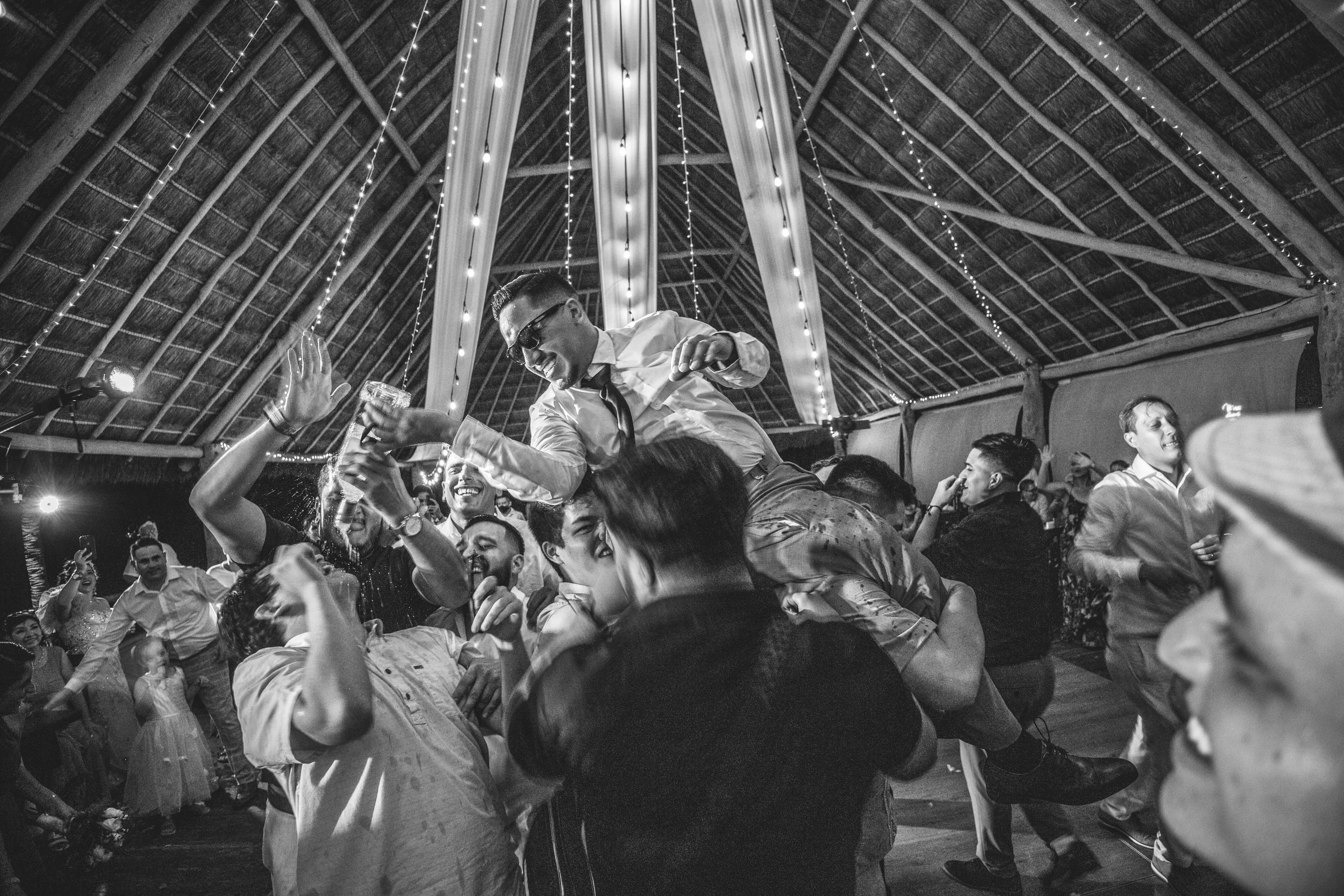  https://www.juanmapineda.com/bodas-destino 