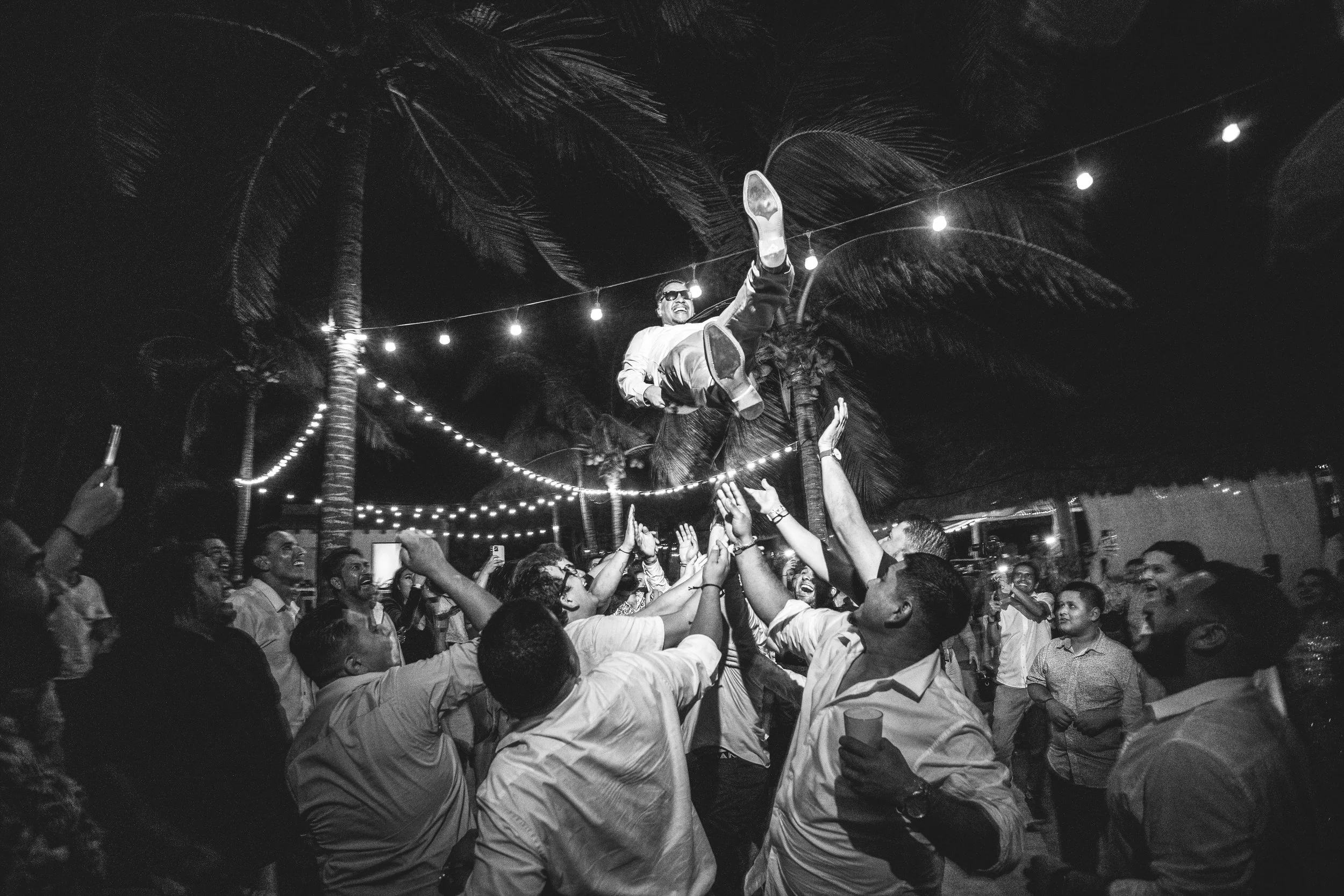  https://www.juanmapineda.com/bodas-destino 