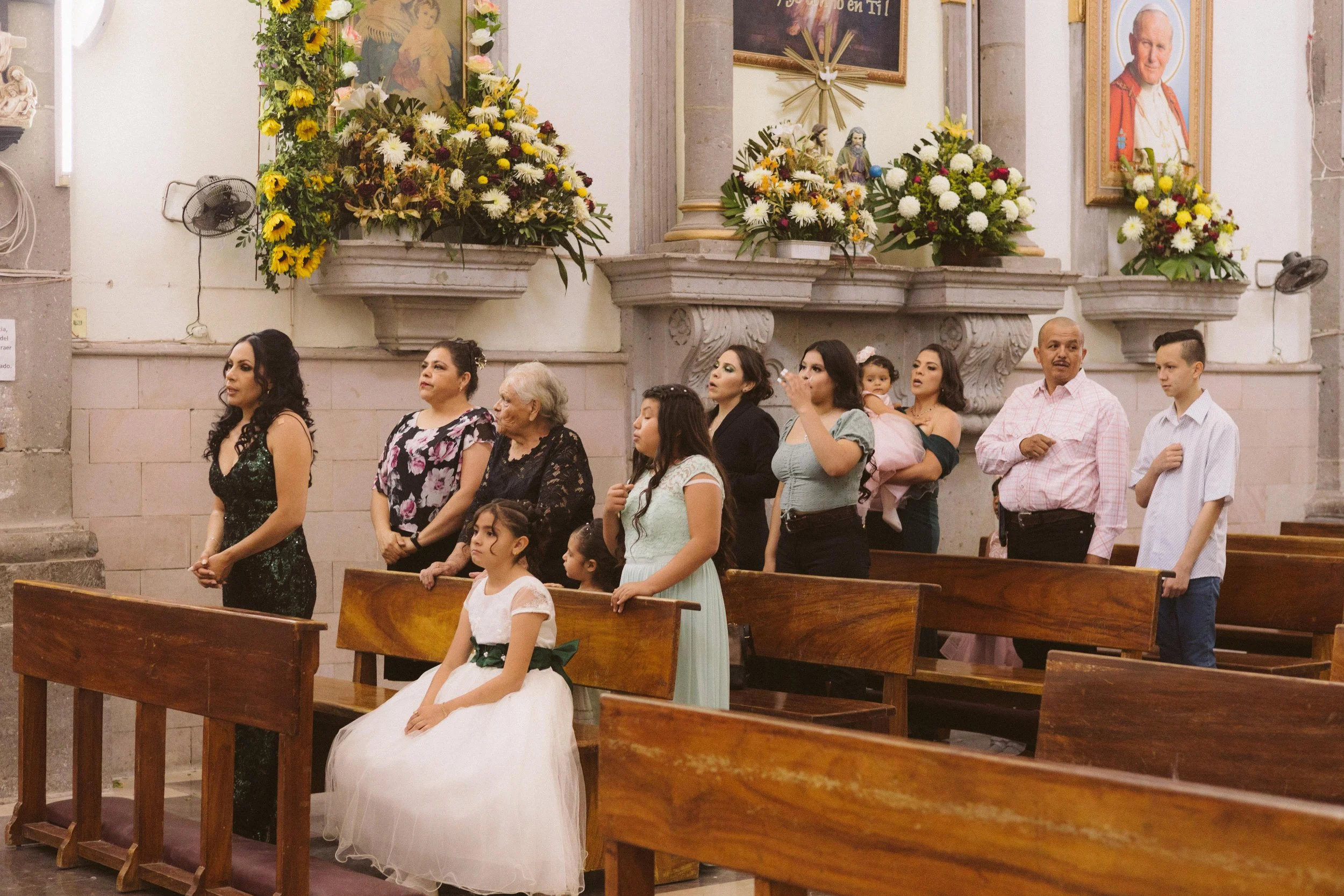  https://www.juanmapineda.com/fotografo-guadalajara/xv 