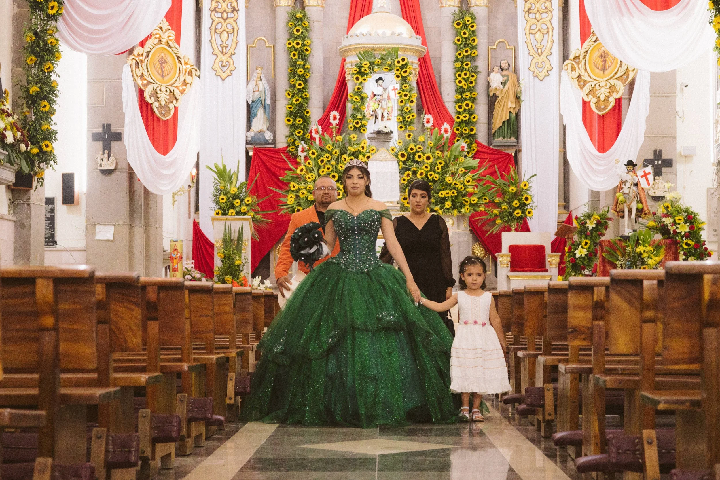  https://www.juanmapineda.com/fotografo-guadalajara/xv 