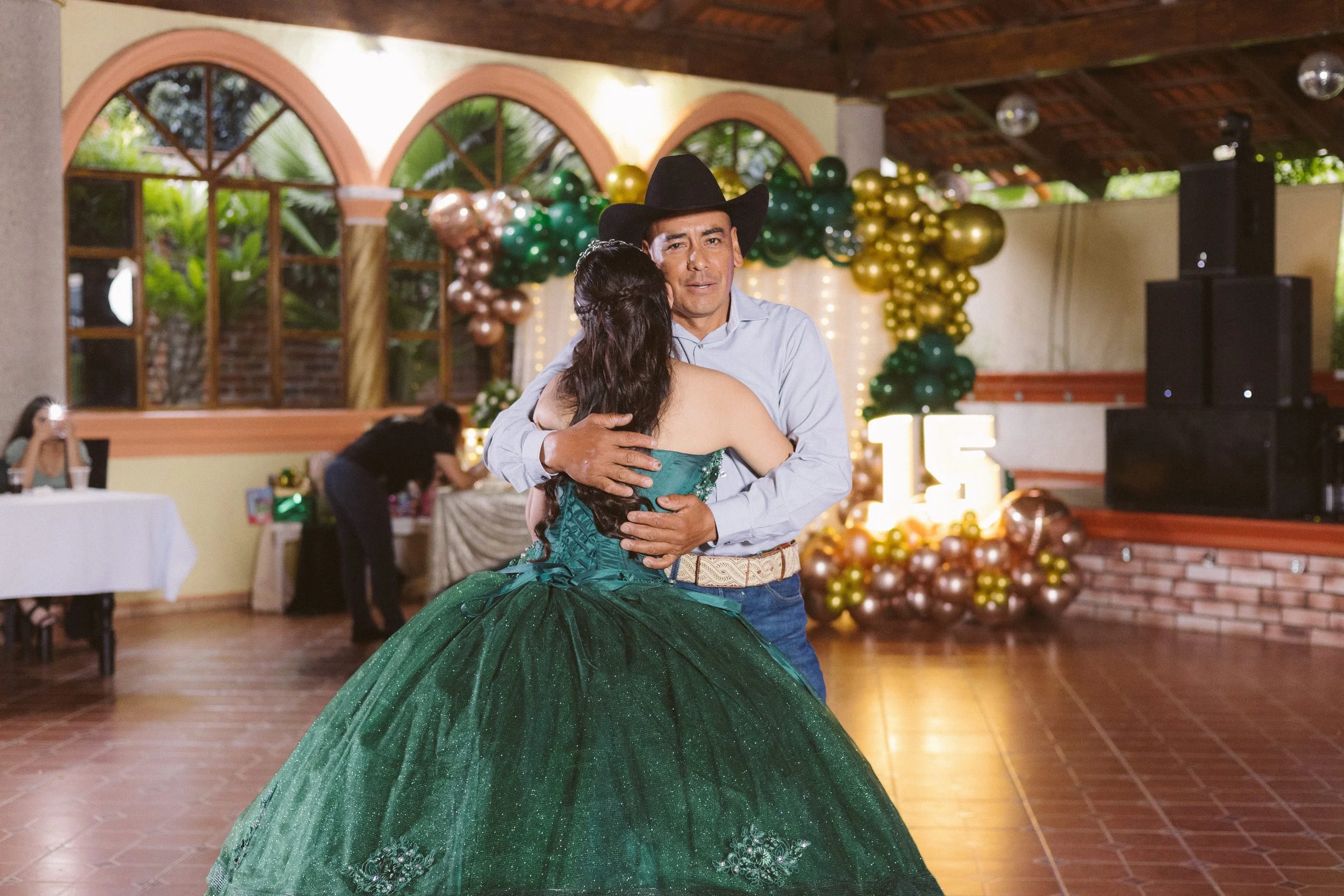  https://www.juanmapineda.com/fotografo-guadalajara/xv 