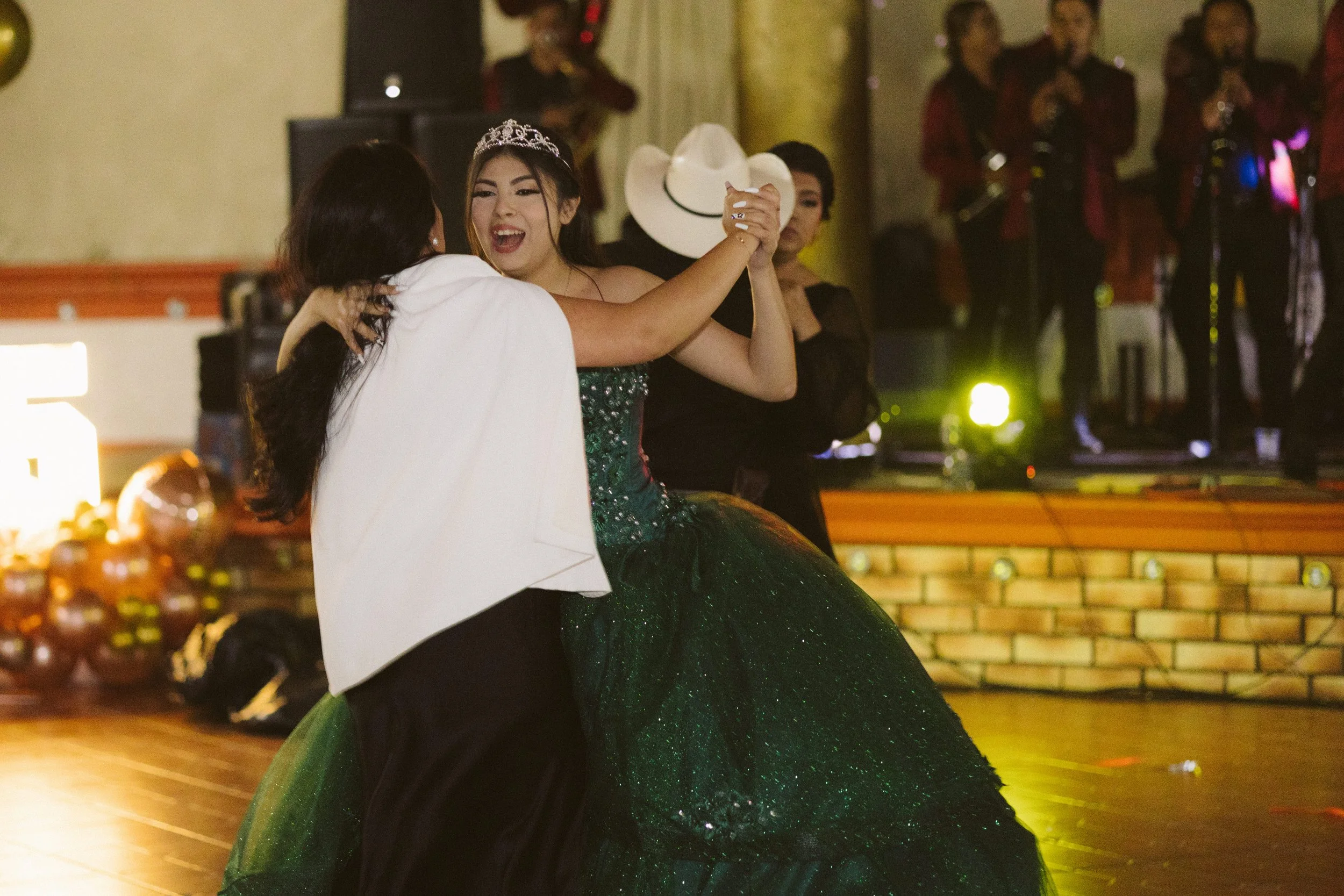  https://www.juanmapineda.com/fotografo-guadalajara/xv 