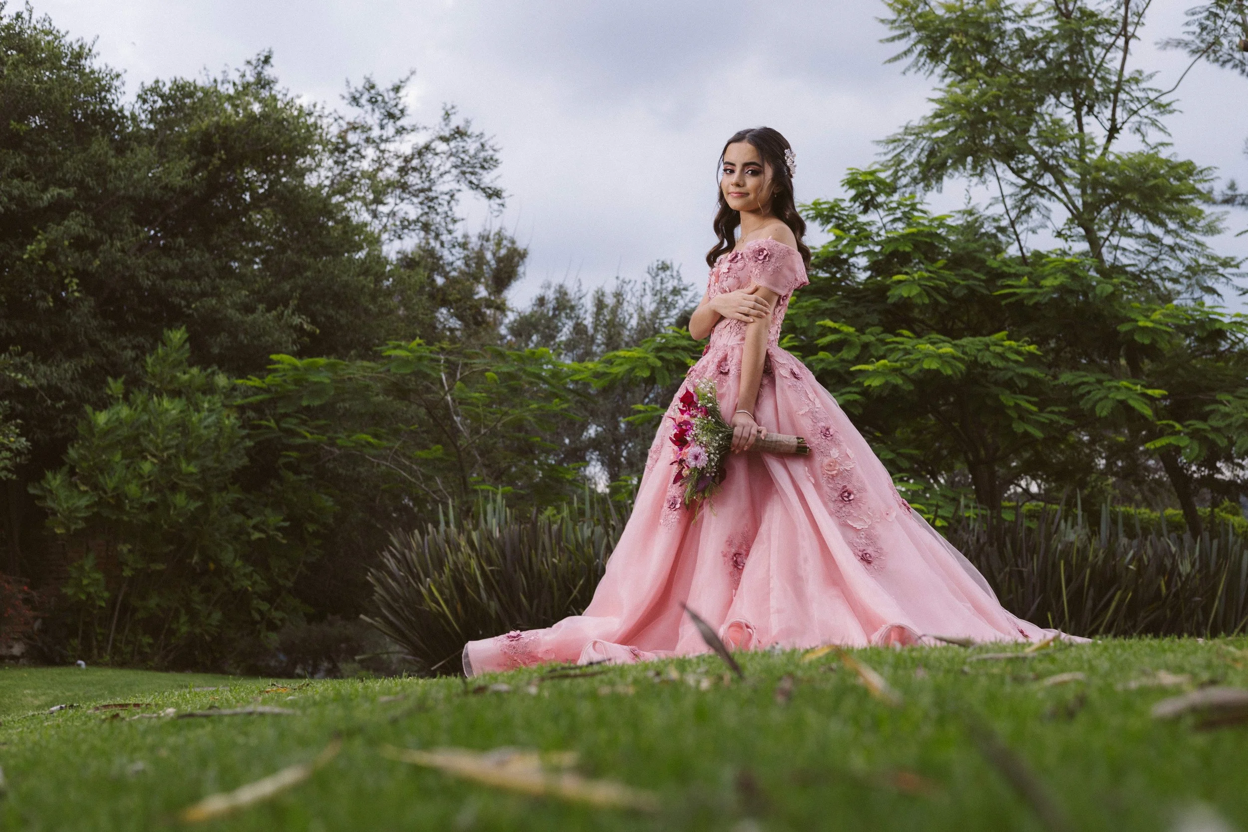  https://www.juanmapineda.com/fotografo-guadalajara/xv 