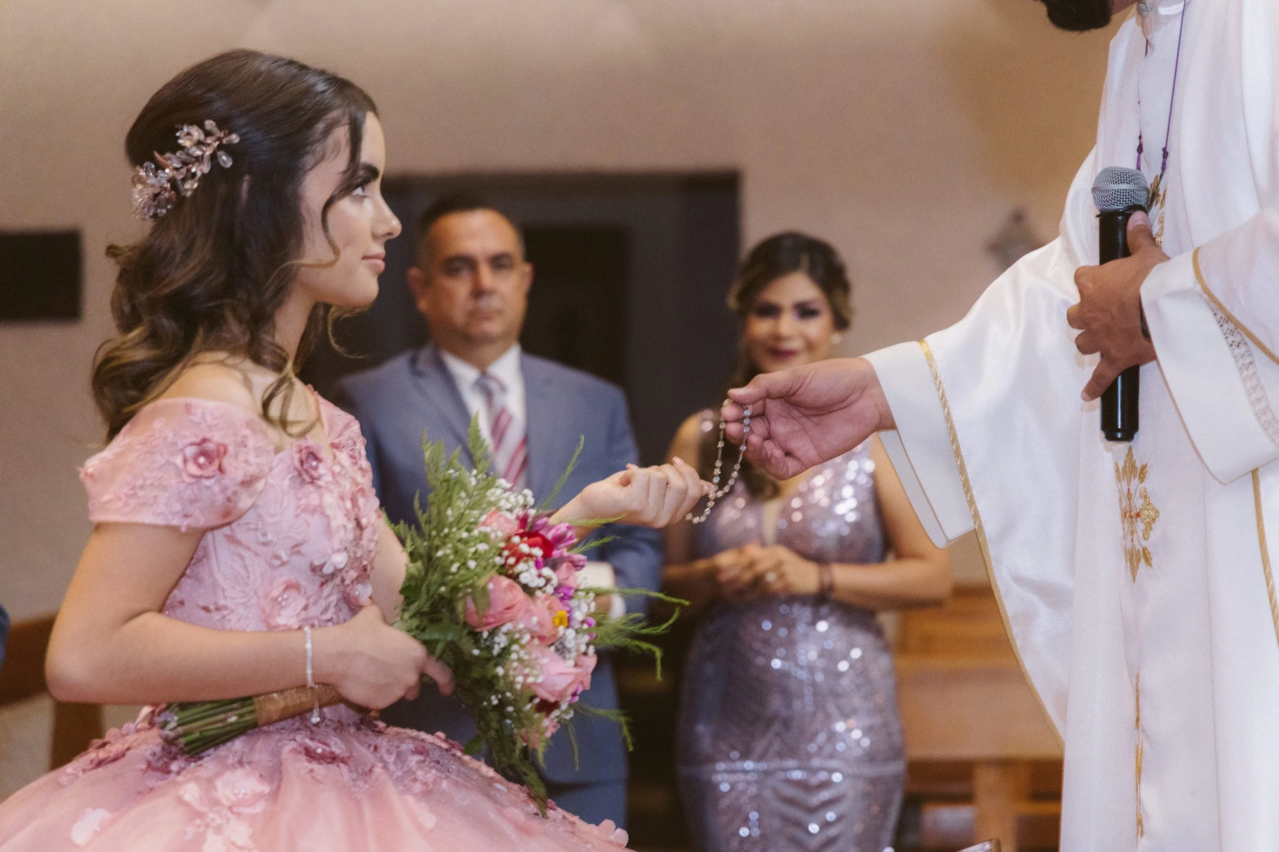  https://www.juanmapineda.com/fotografo-guadalajara/xv 