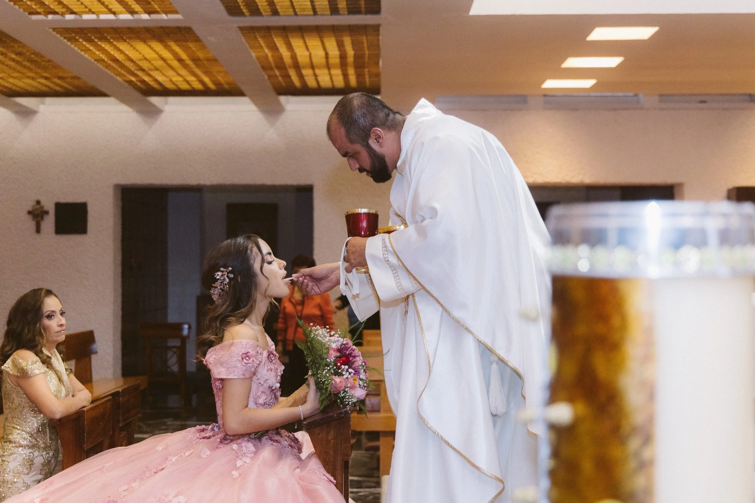  https://www.juanmapineda.com/fotografo-guadalajara/xv 