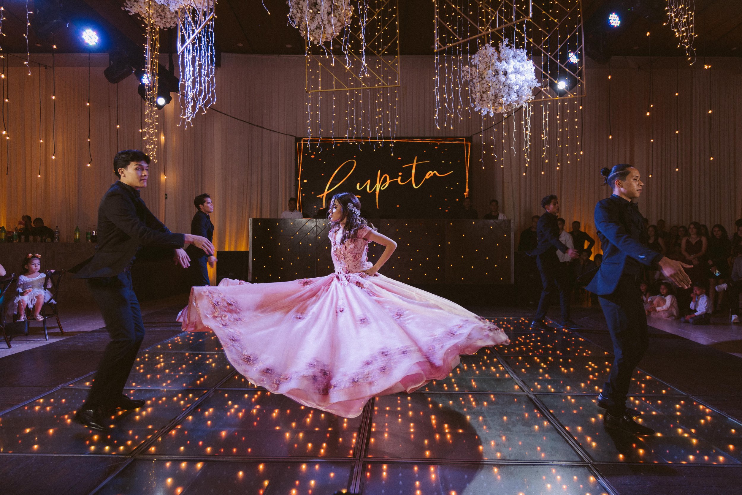  https://www.juanmapineda.com/fotografo-guadalajara/xv 
