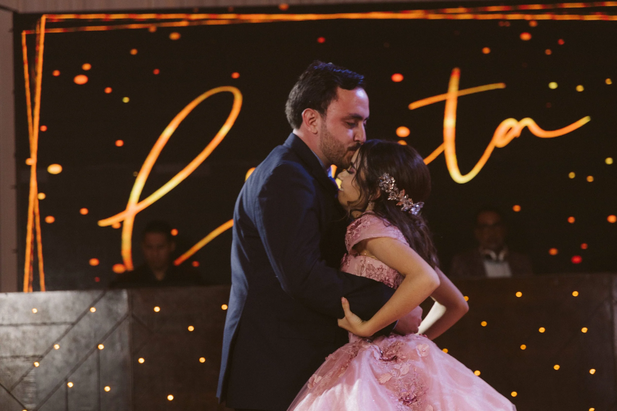  https://www.juanmapineda.com/fotografo-guadalajara/xv 