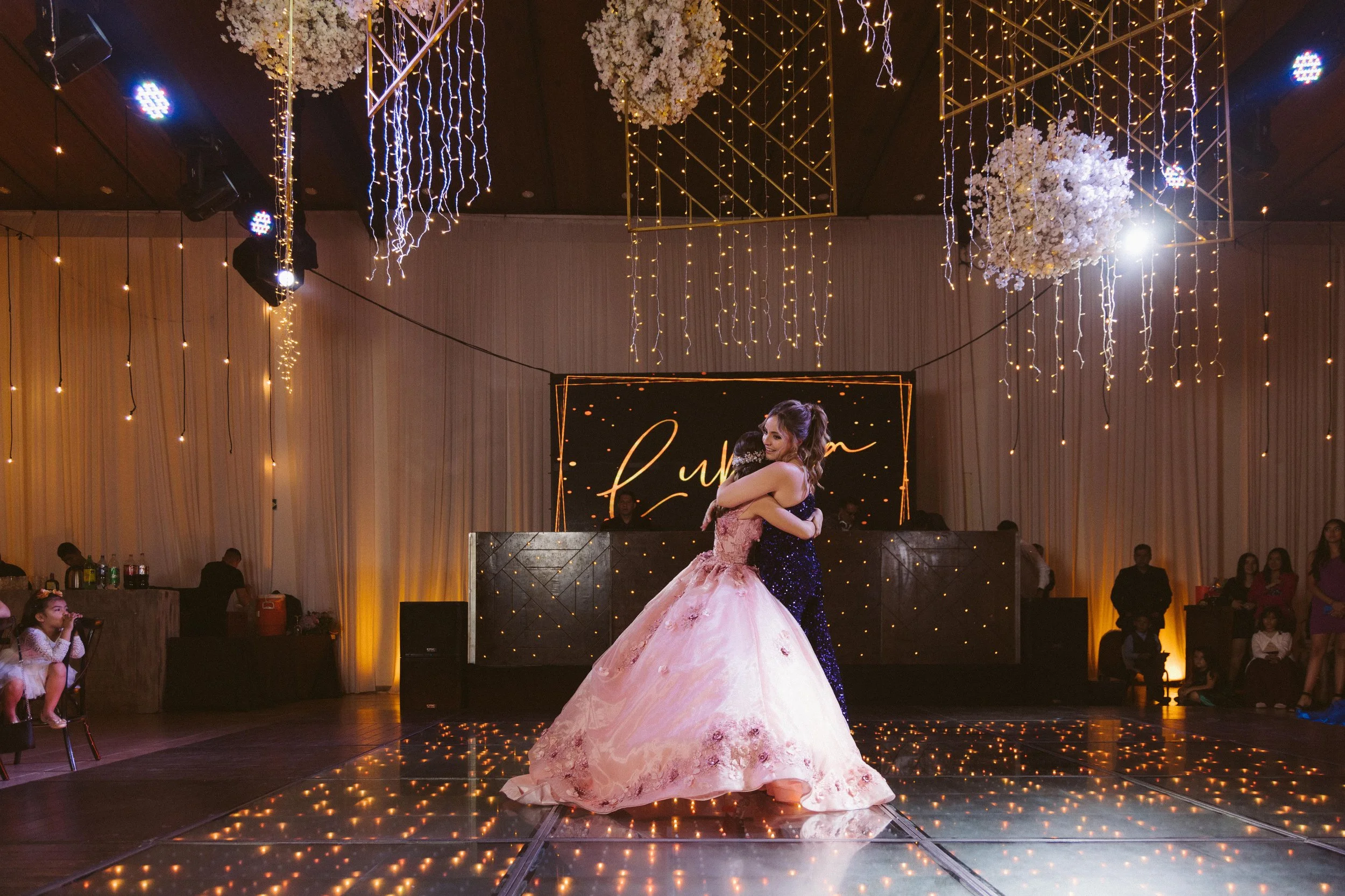  https://www.juanmapineda.com/fotografo-guadalajara/xv 