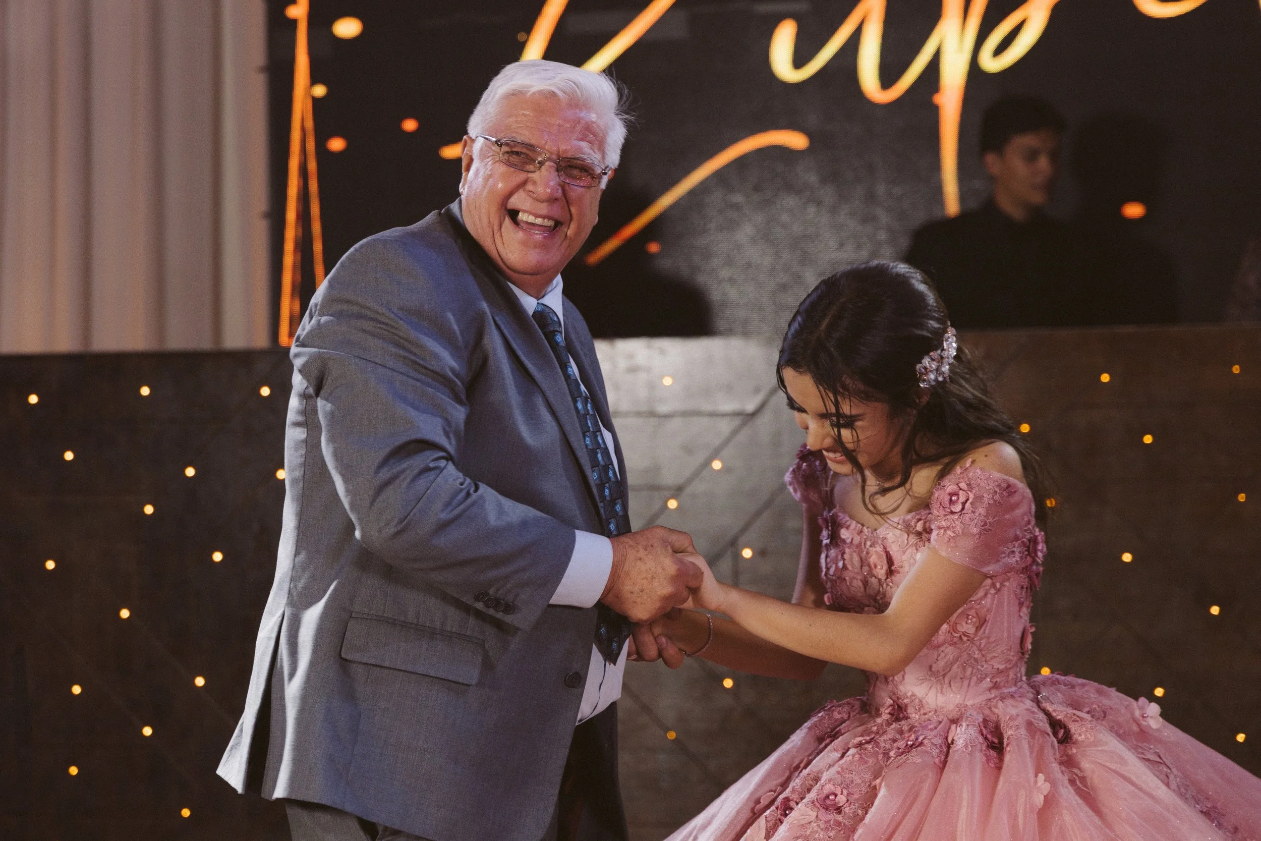  https://www.juanmapineda.com/fotografo-guadalajara/xv 