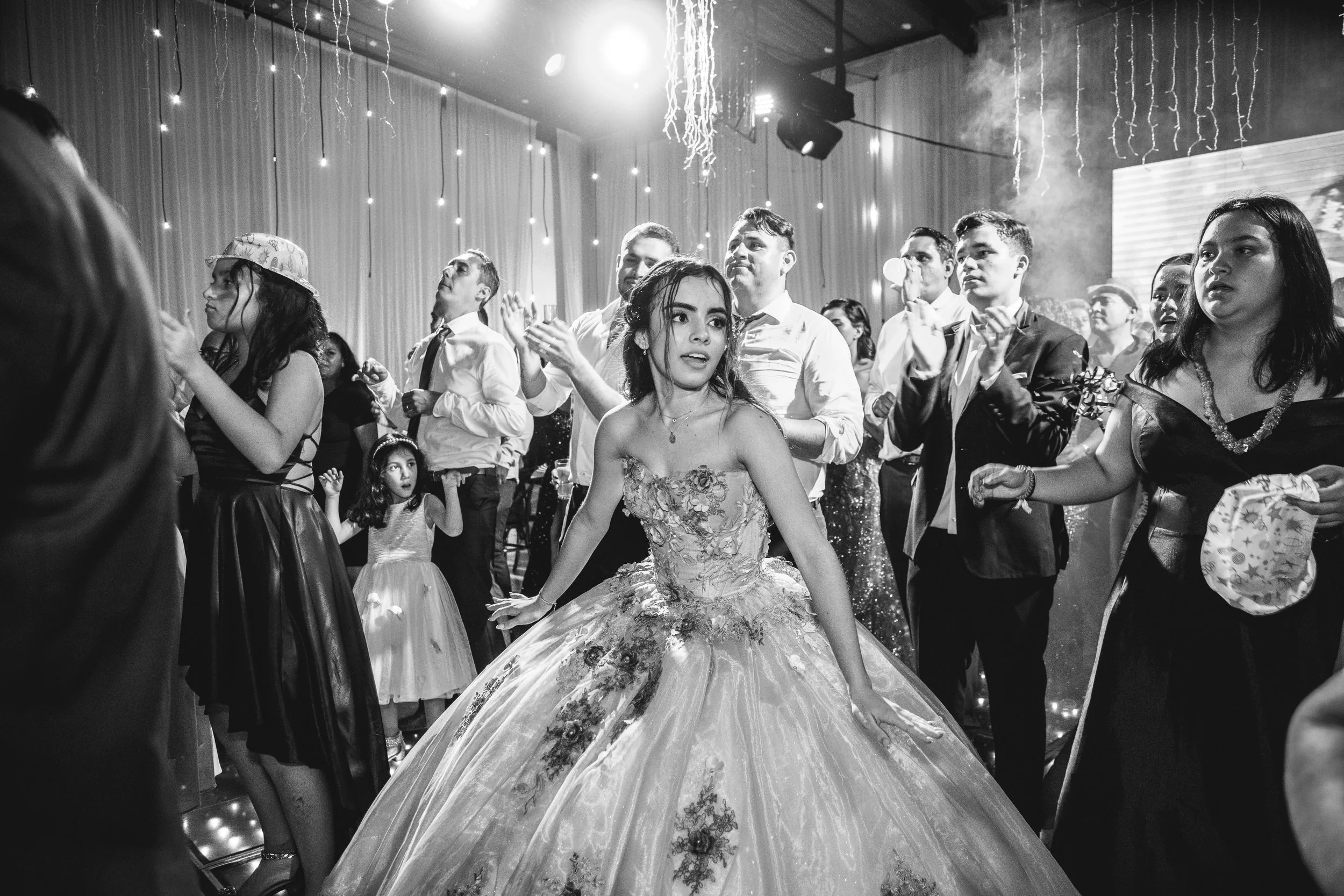  https://www.juanmapineda.com/fotografo-guadalajara/xv 